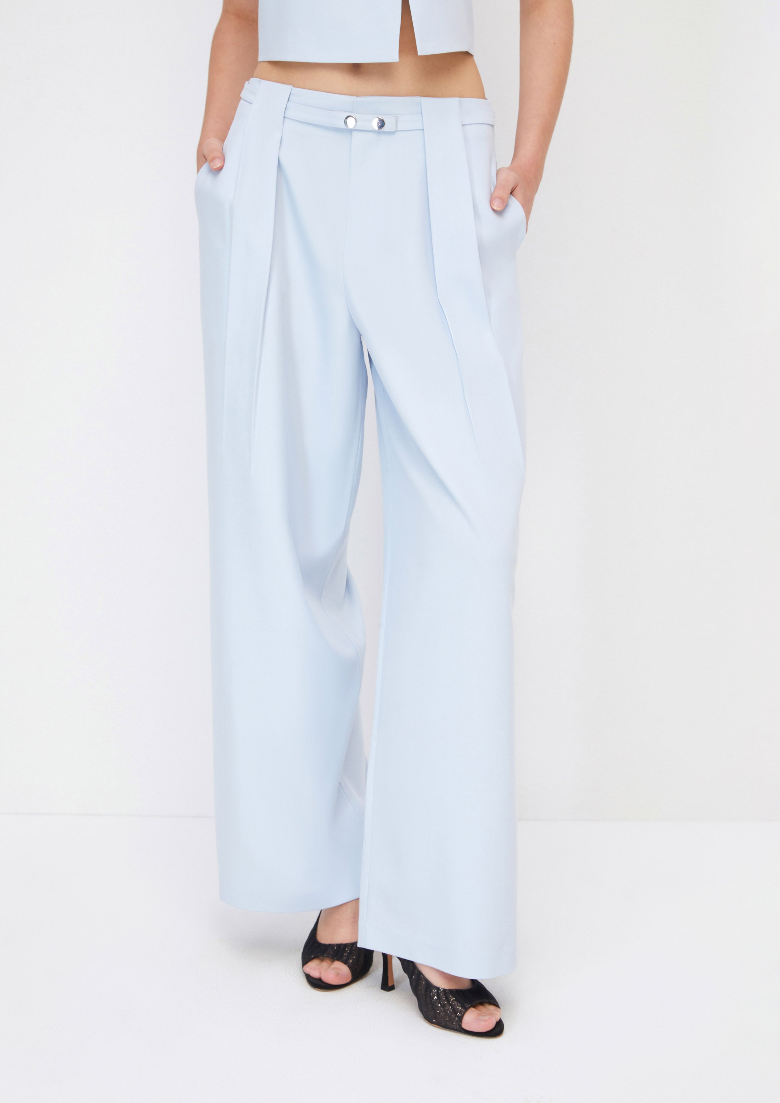 กางเกงขายาวจับจีบหน้า คอลเลกชัน Crystaline