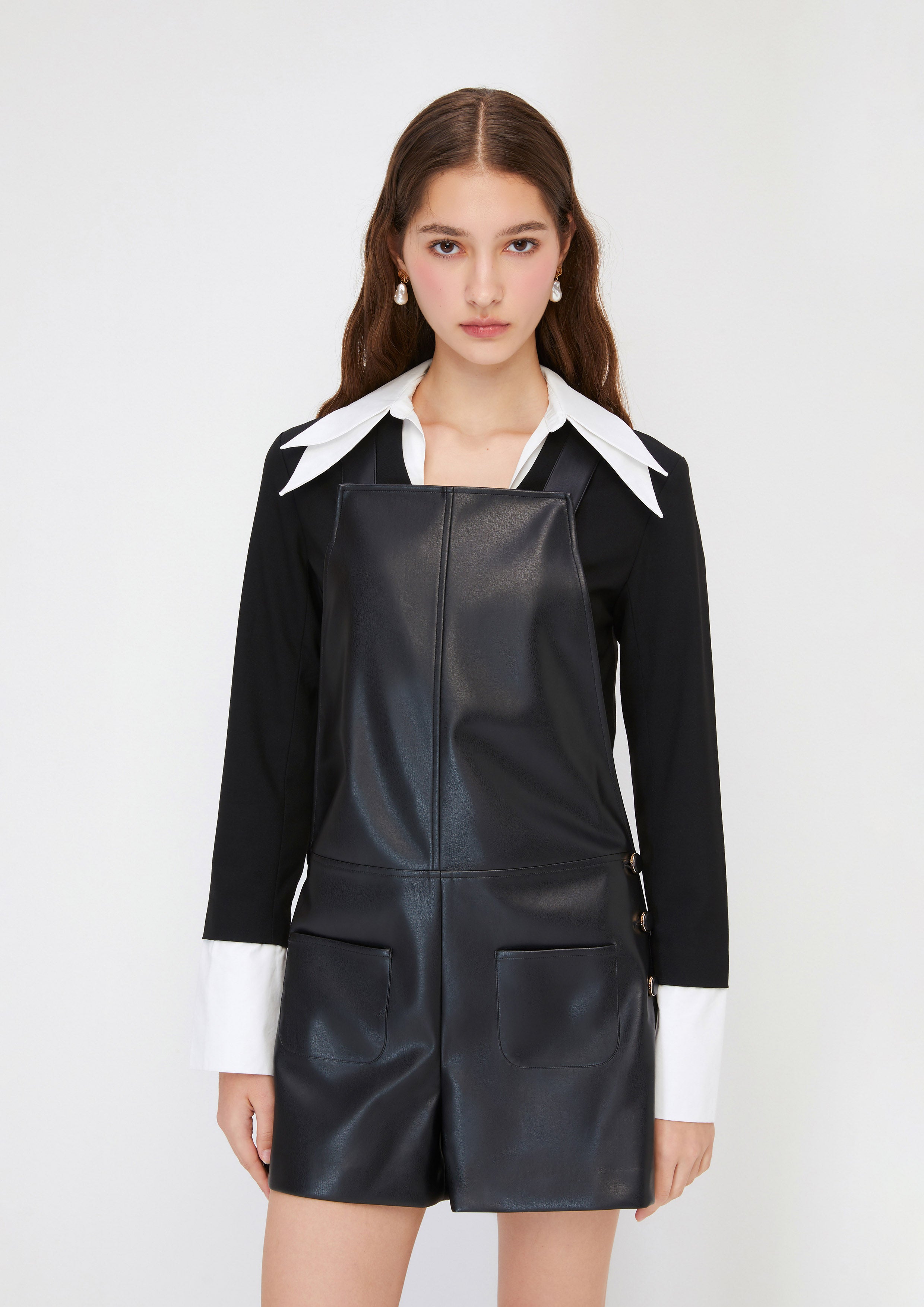 ชุดเอี๊ยมหนังขาสั้น คอลเลกชัน Melting Ice (Cream)