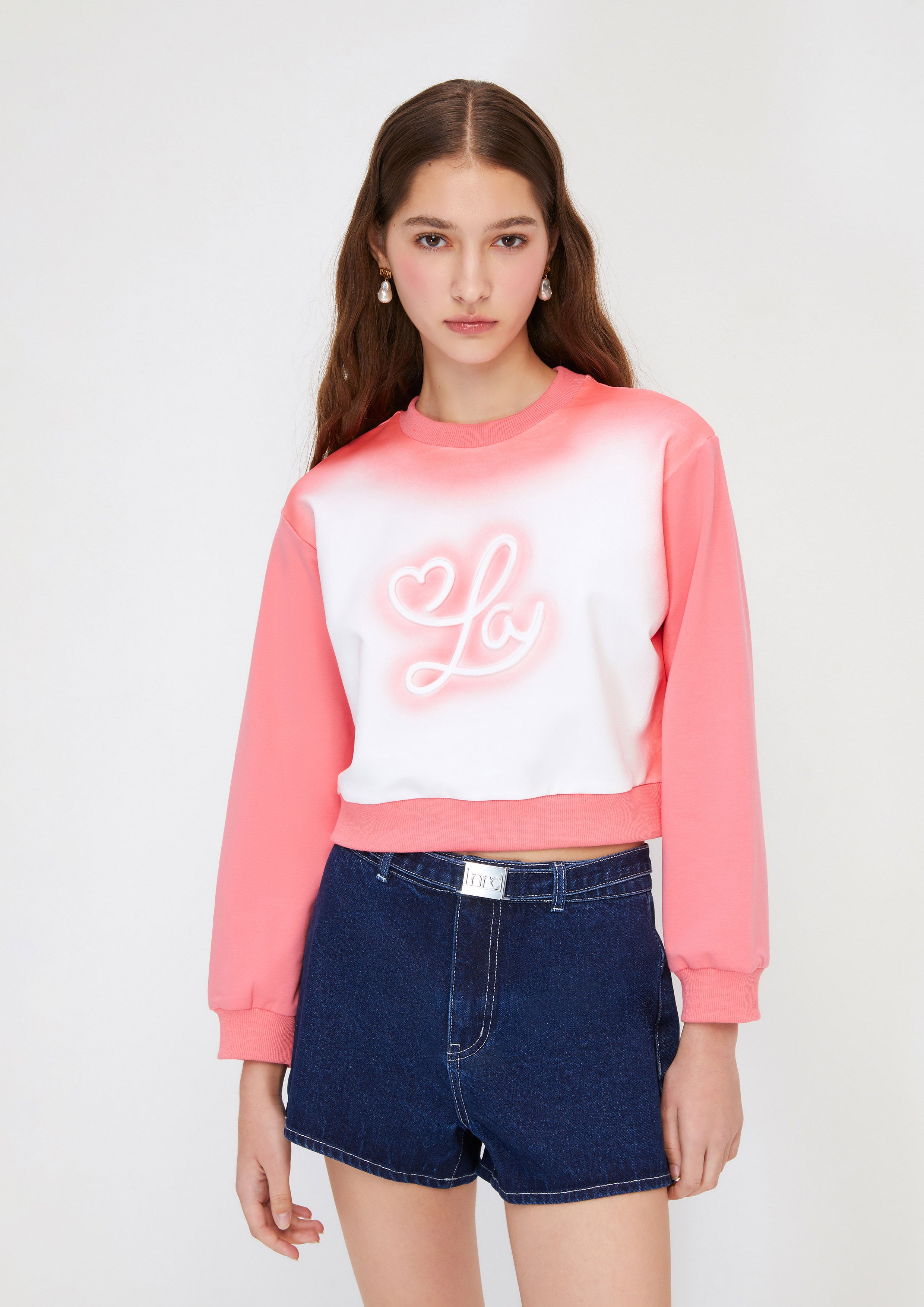 เสื้อพูลโอเวอร์ครอปออมเบร คอลเลกชัน Melting Bloom