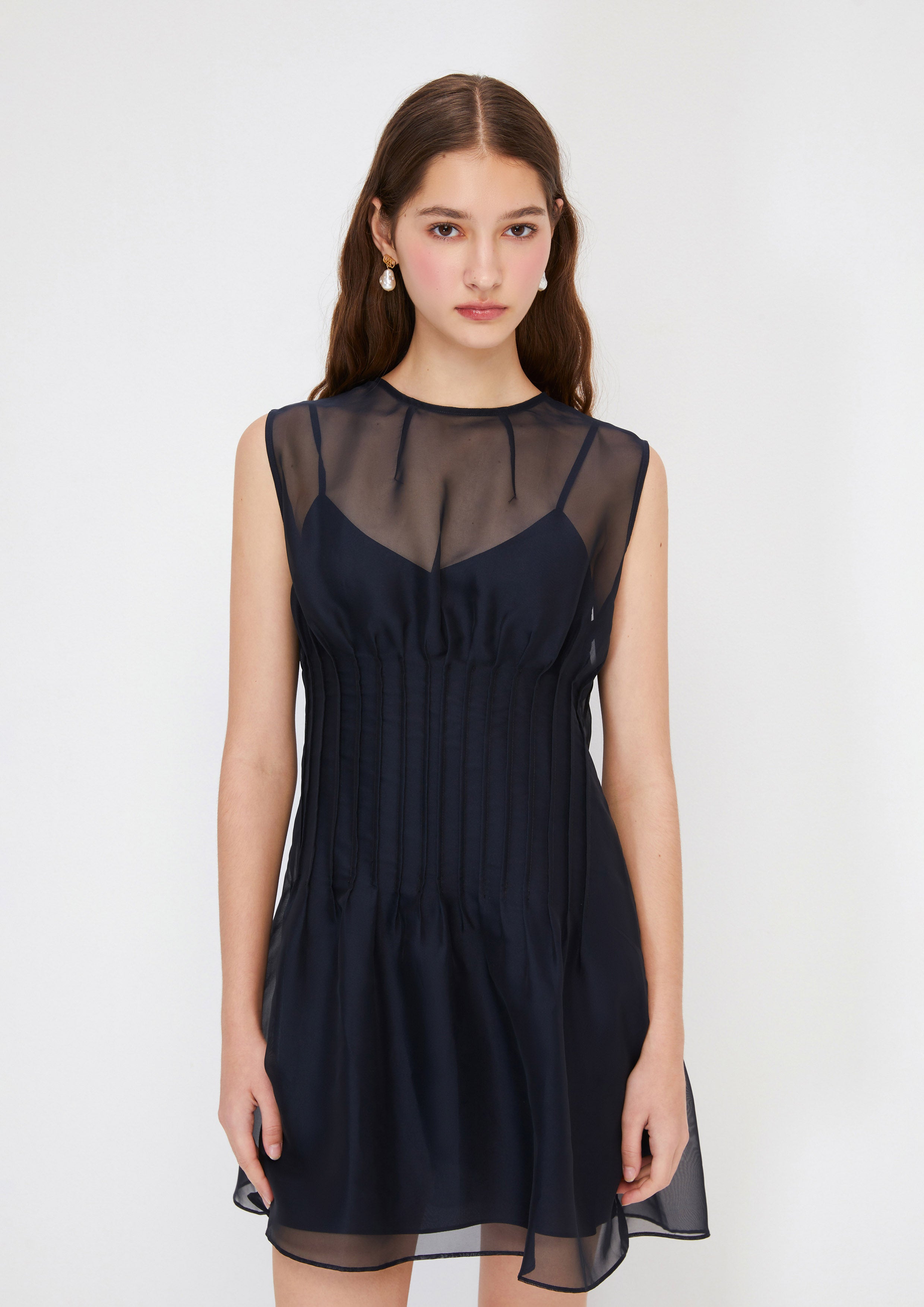 เดรสสั้นเลเยอร์ผ้าเชียร์ คอลเลกชัน Crystaline