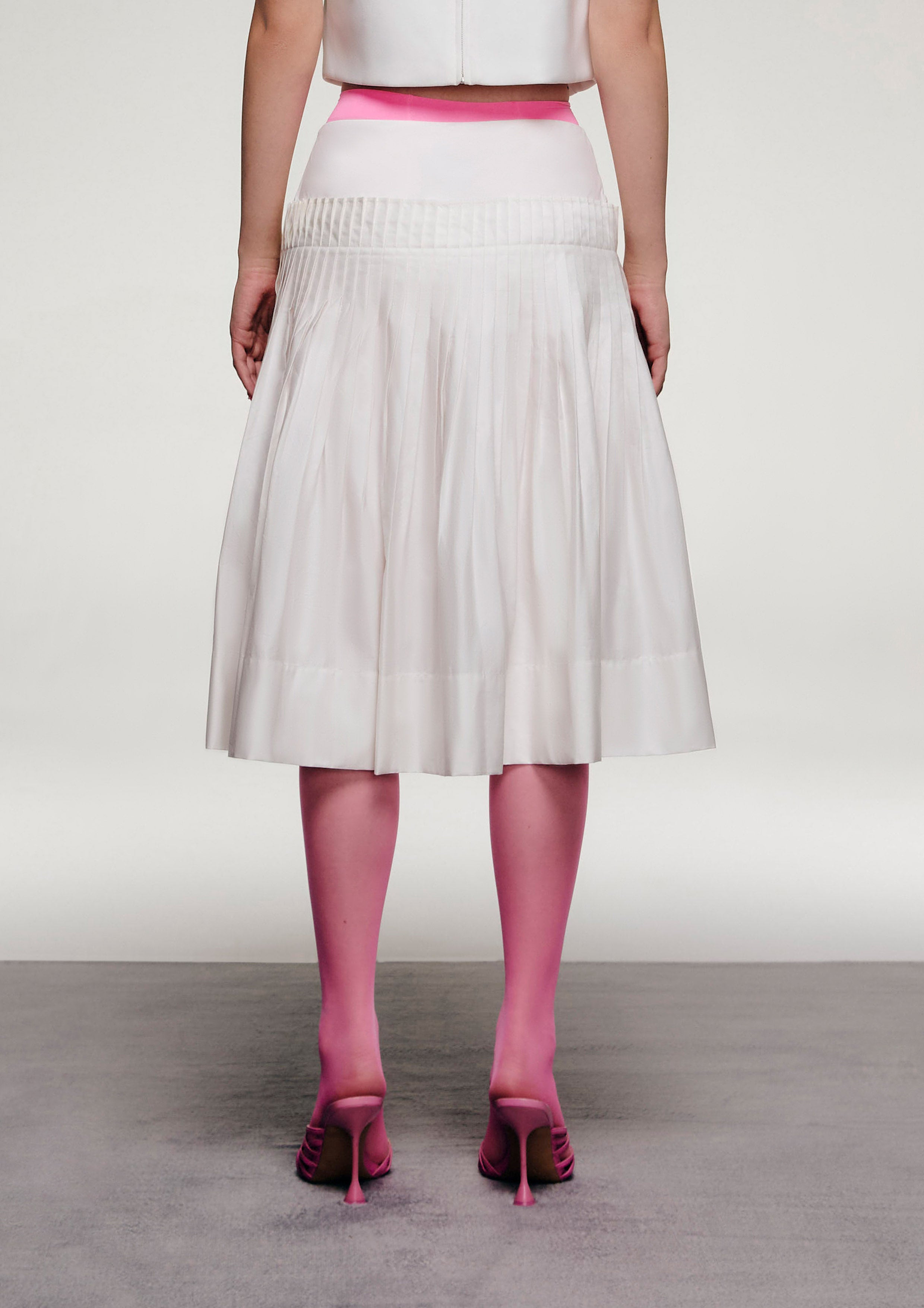 กระโปรงพลีทพิมพ์ลายดอกไม้ คอลเลกชัน Reviere