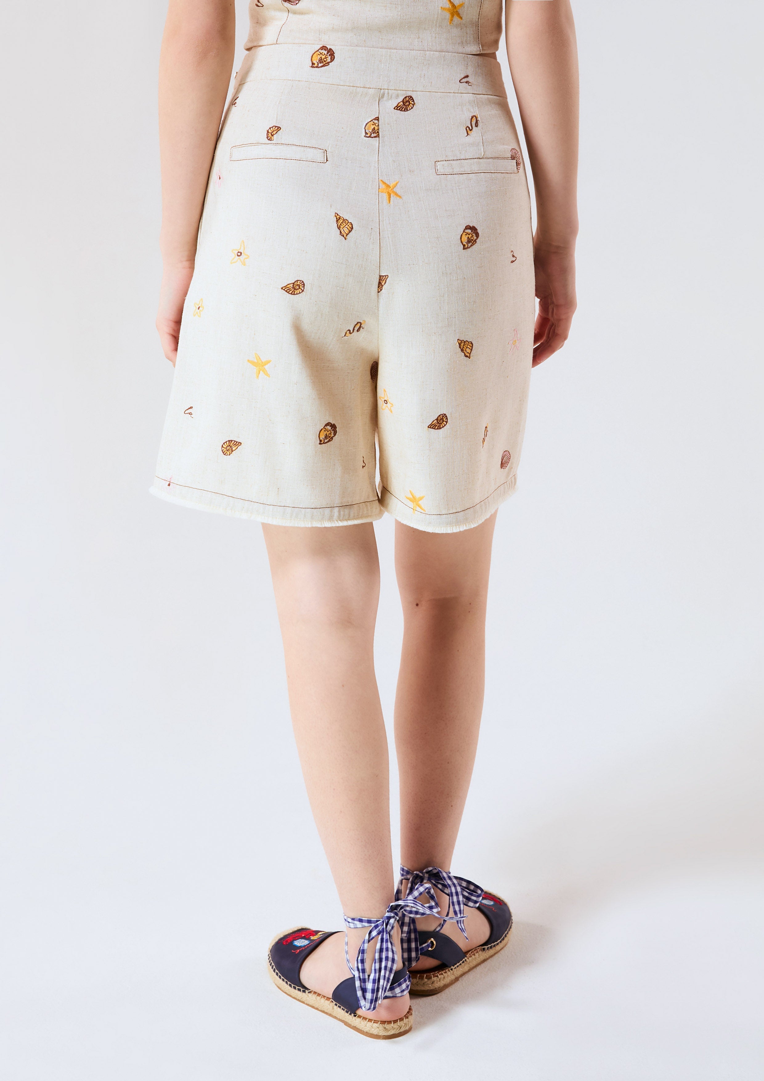 Pearl Bead Embellished Print Shorts Chasing the Sea