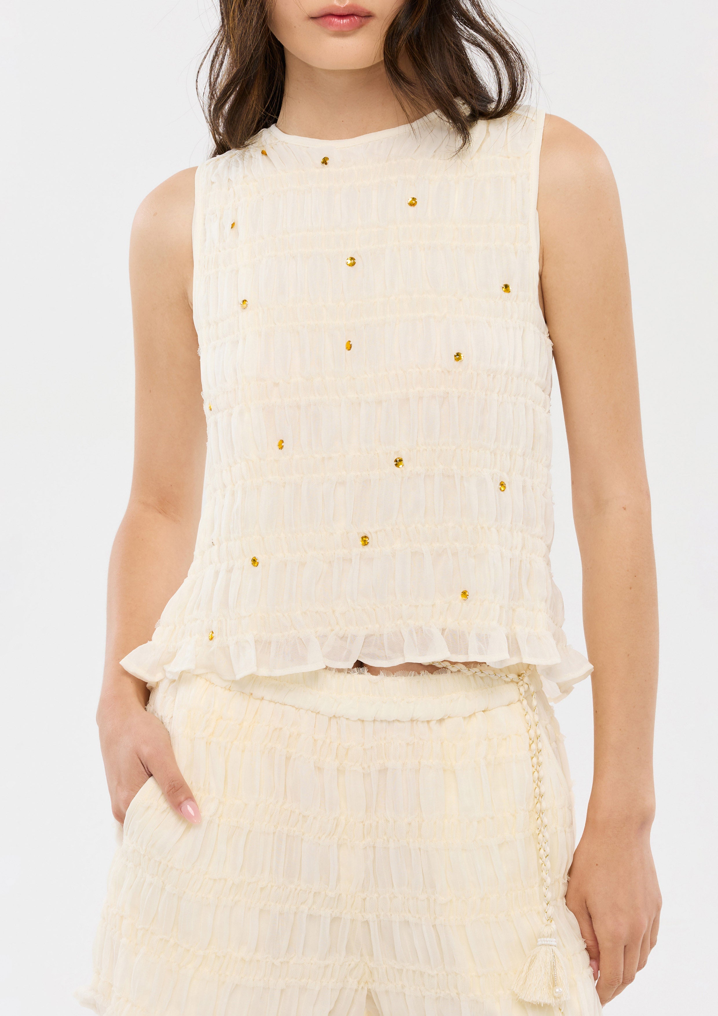 เสื้อแขนกุดผ้าสม็อคแต่งคริสตัล คอลเลกชัน Oasis