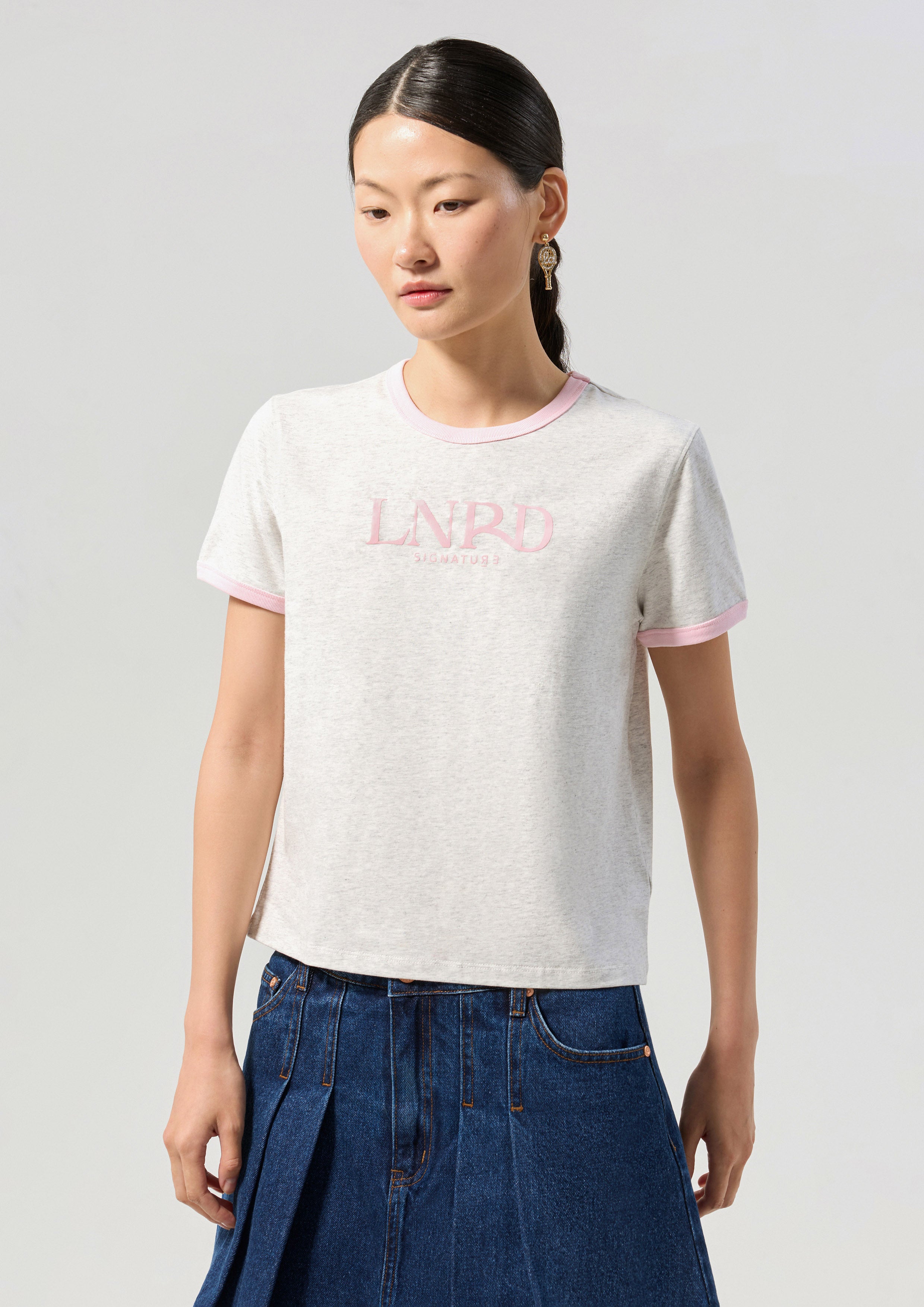 Contrast Logo Short Sleeve T-Shirt LNRD Signature