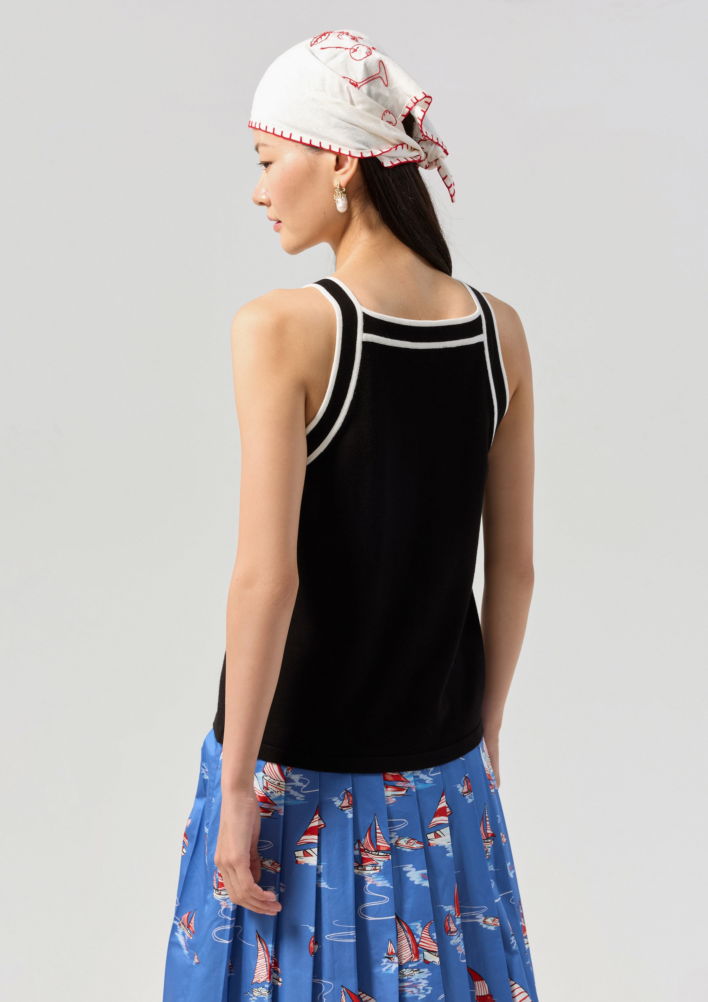 เสื้อกล้ามผ้านิตปักโลโก้ คอลเลกชัน Califonia Yacht Club