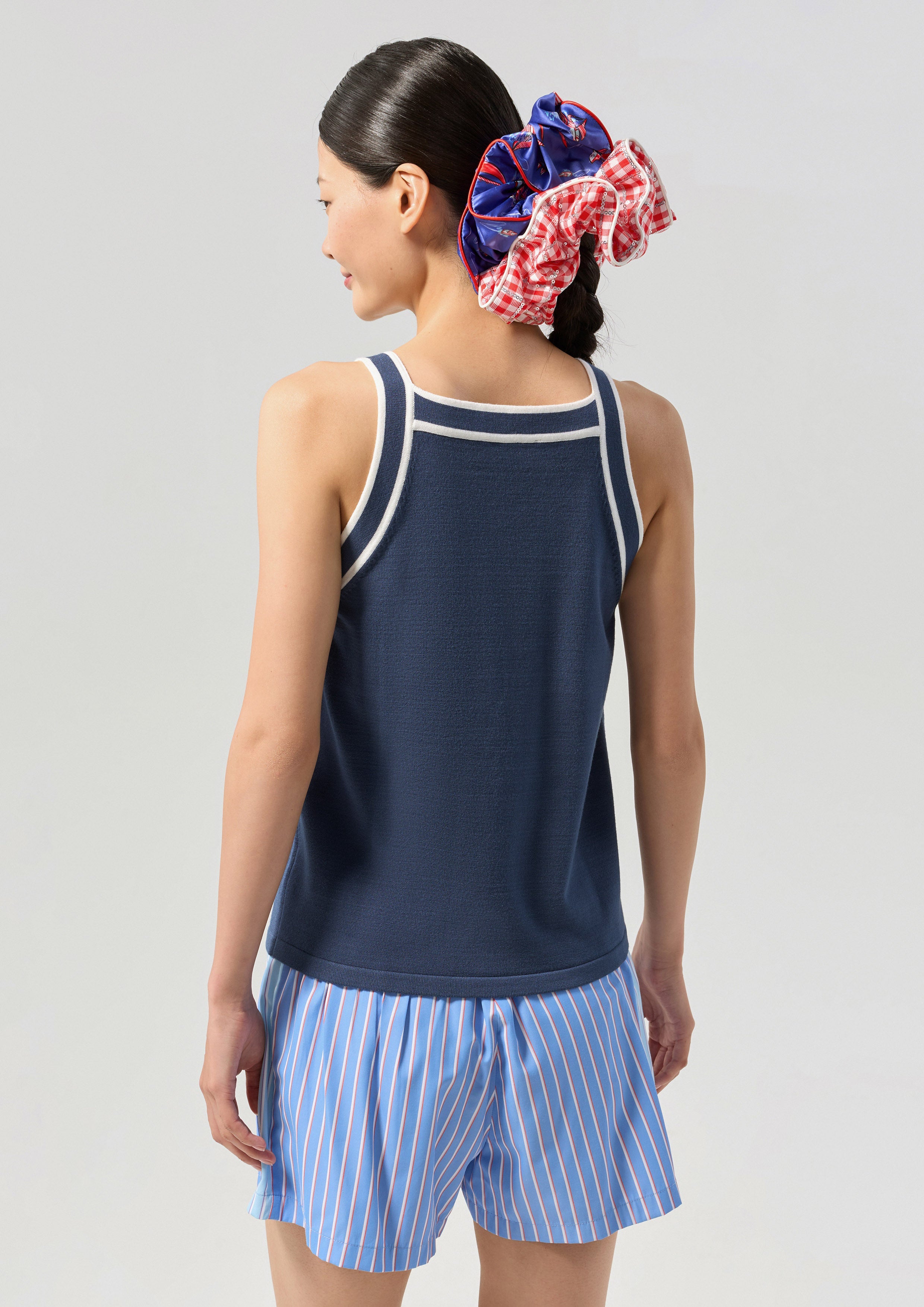 เสื้อกล้ามผ้านิตปักโลโก้ คอลเลกชัน Califonia Yacht Club