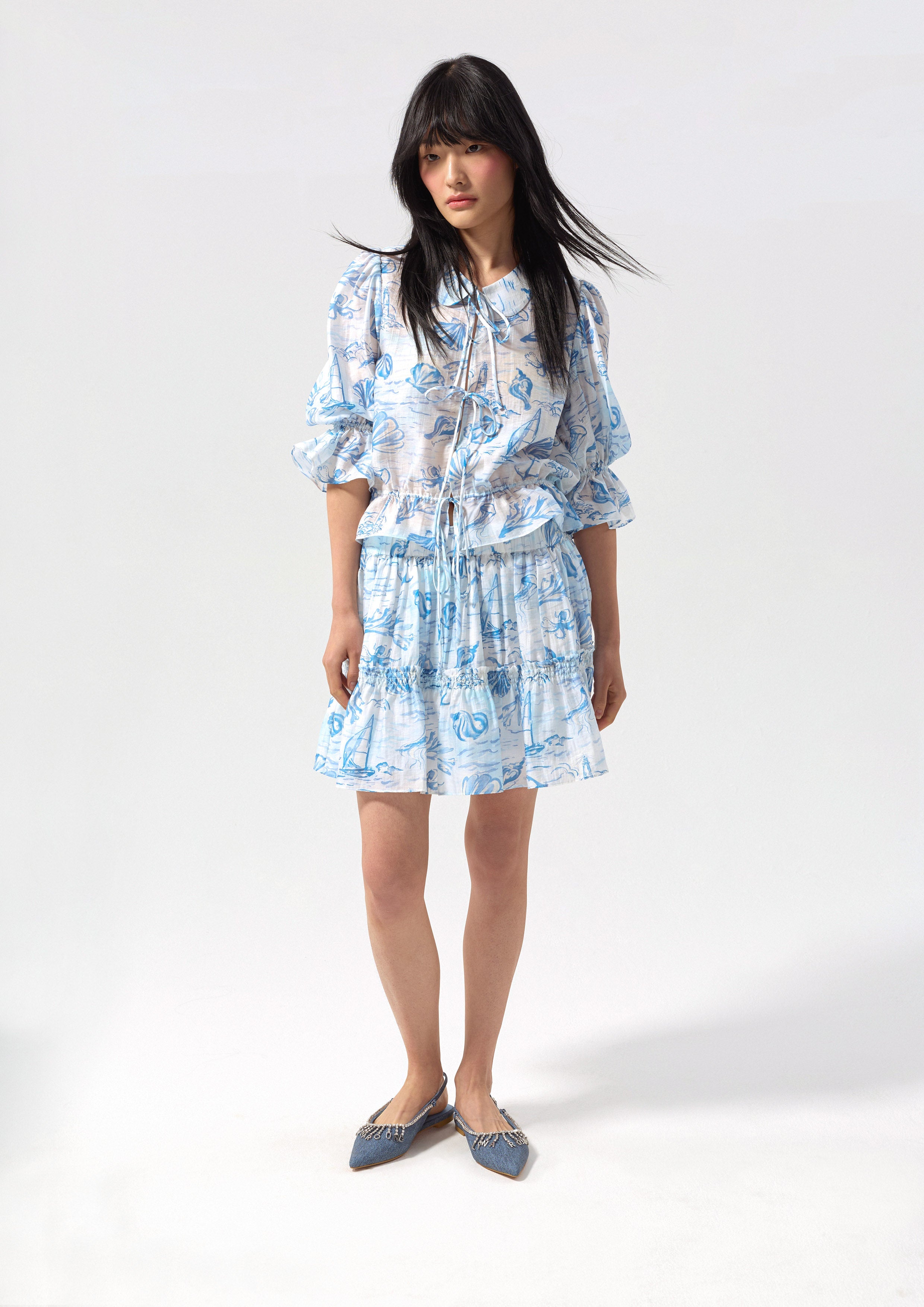 เสื้อเบลาส์ผ้าเชียร์พิมพ์ลาย คอลเลกชัน Califonia Yacht Club