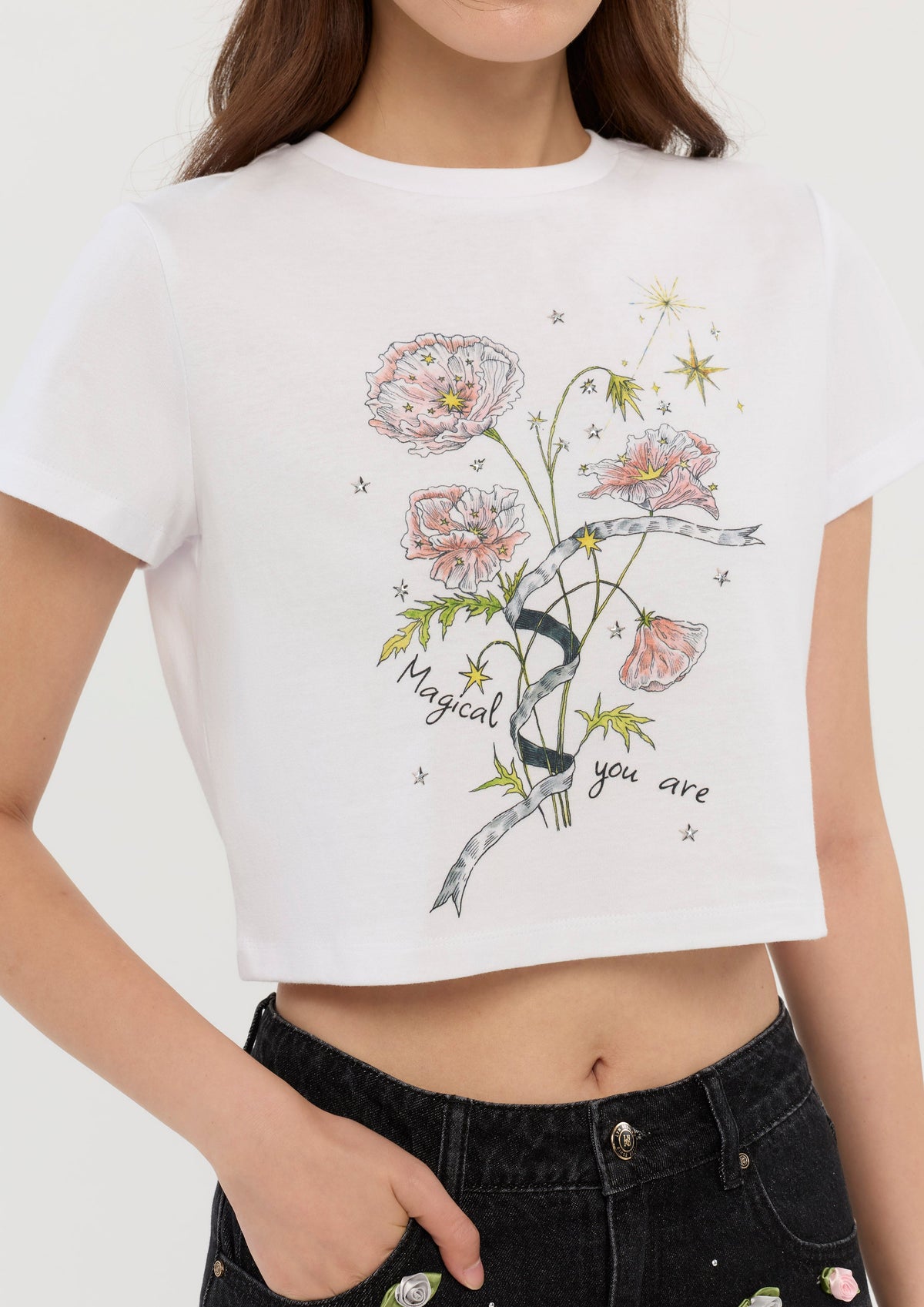 เสื้อยืดครอปแขนสั้นพิมพ์ลาย คอลเลกชัน In Dream's Orbit