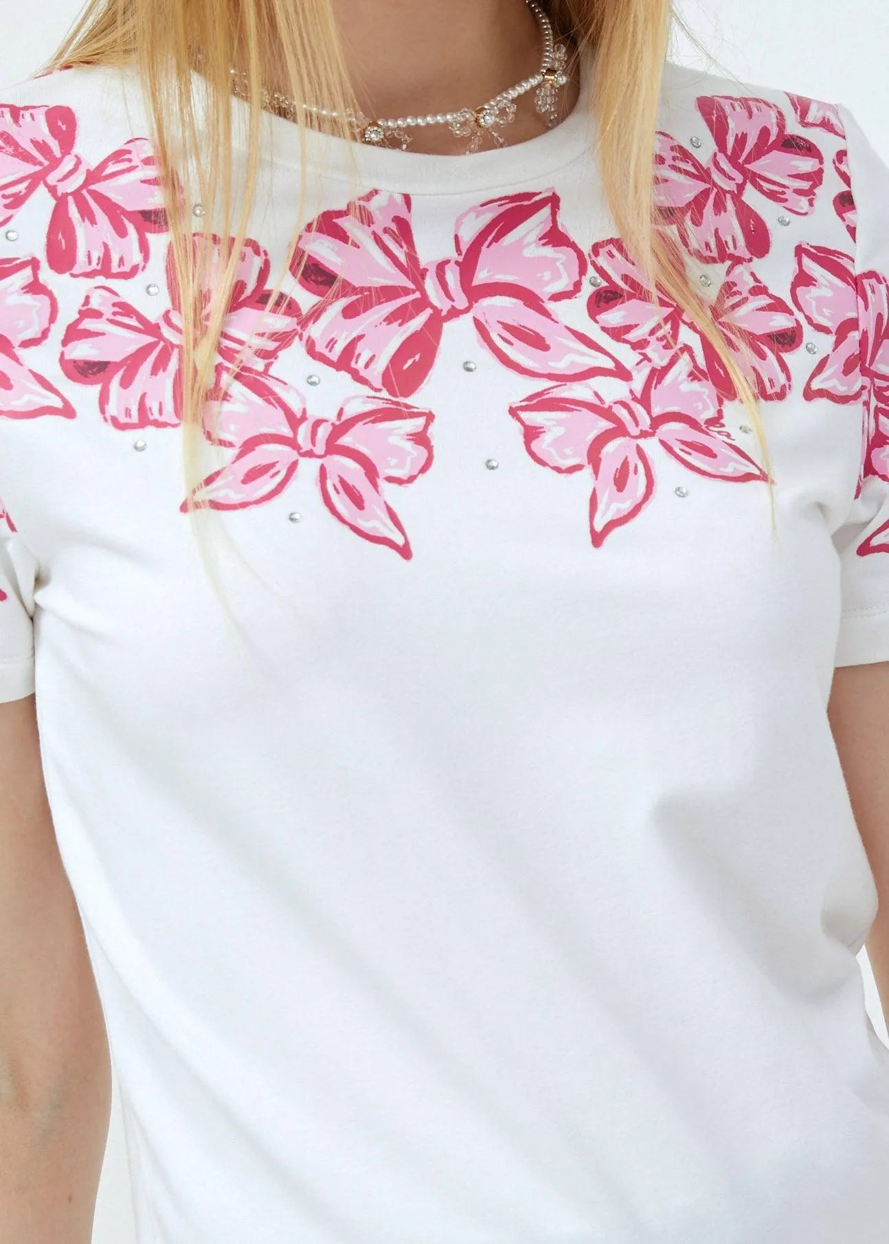 Lost in Museum Bow Print Short Sleeve T-Shirt White