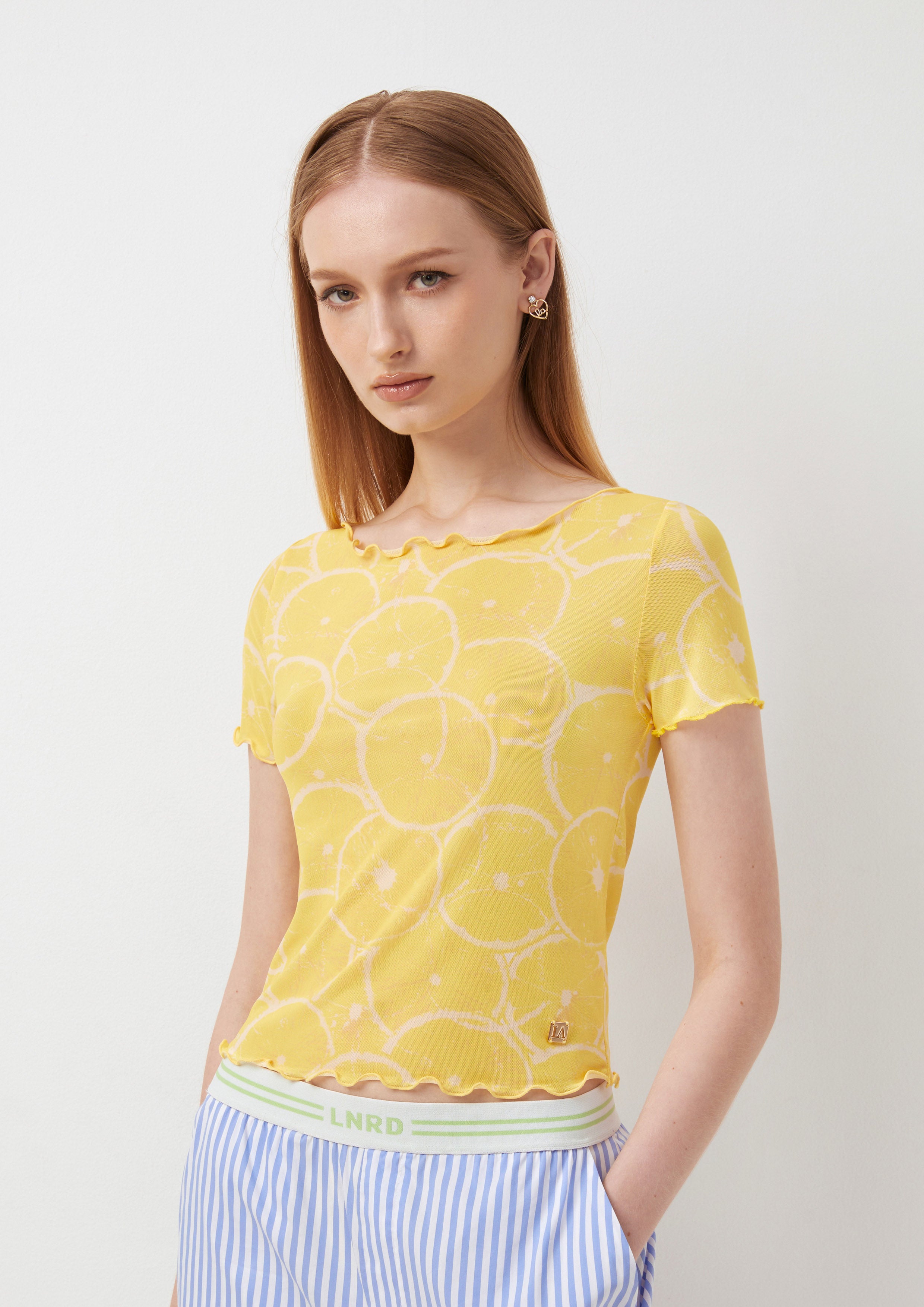 เสื้อแขนสั้น ลายมะนาว Fruity Whimsical