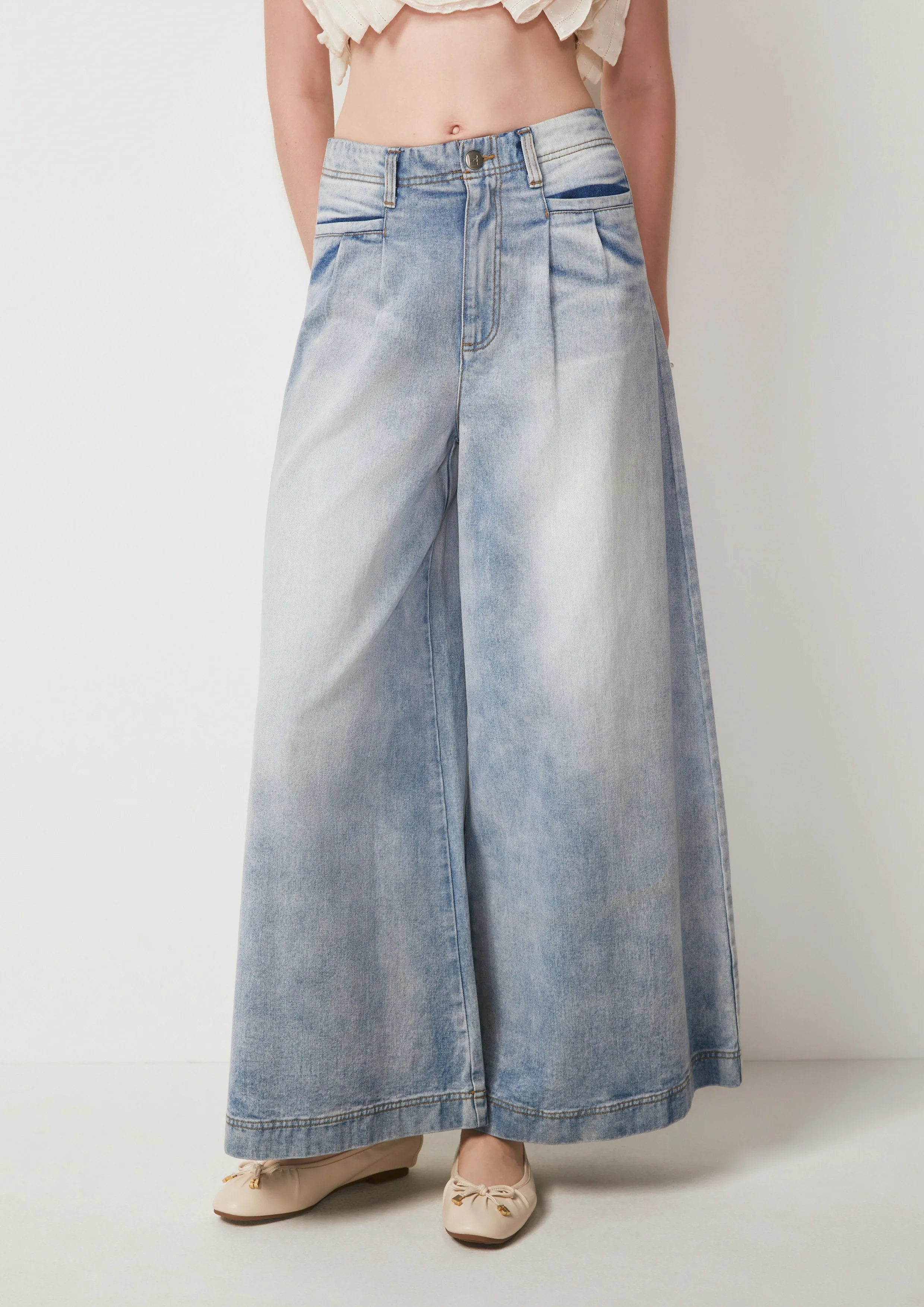 Flair Wide-Leg Jeans La La Land