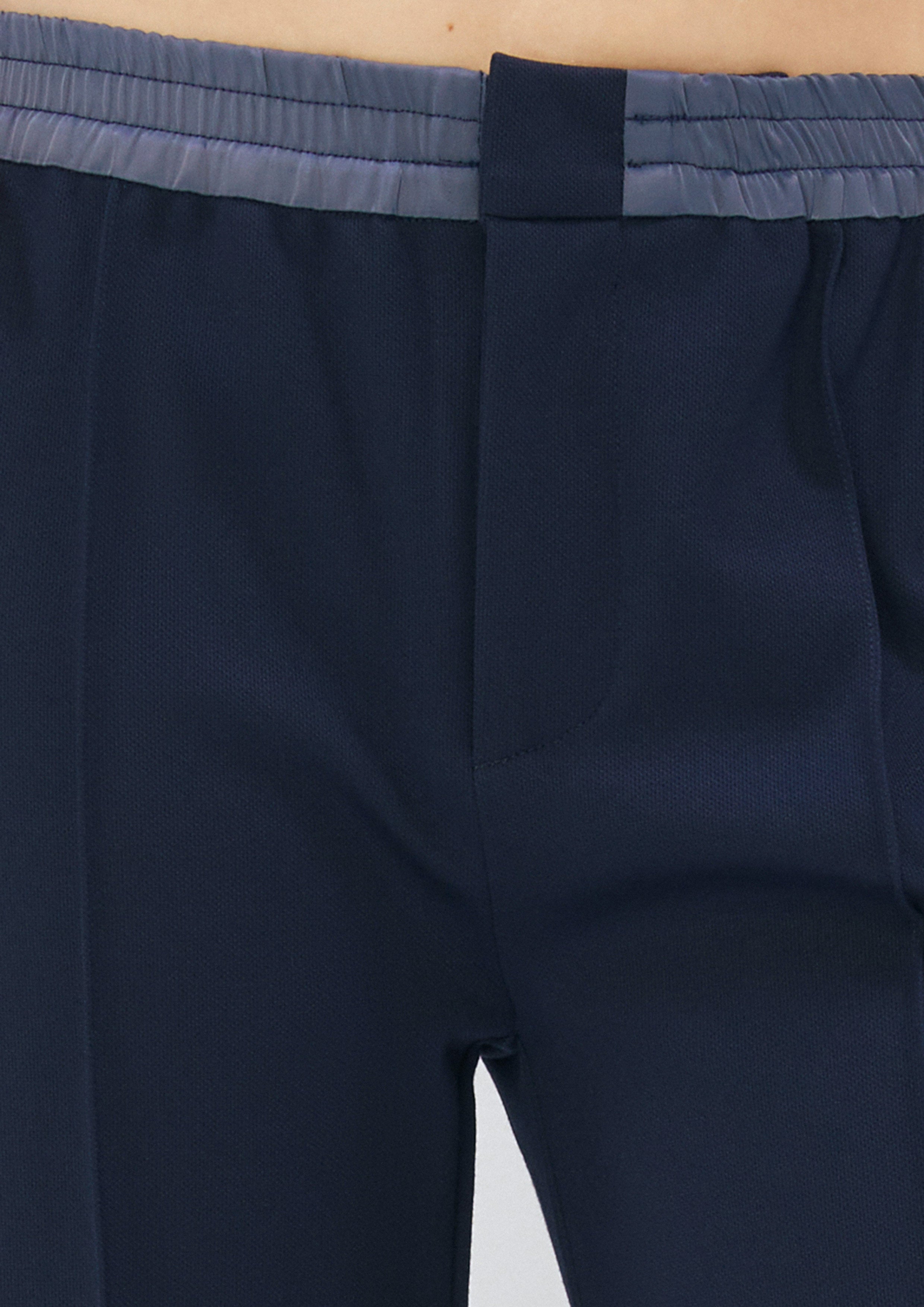 Front Pleated Shorts Adventure Awaits