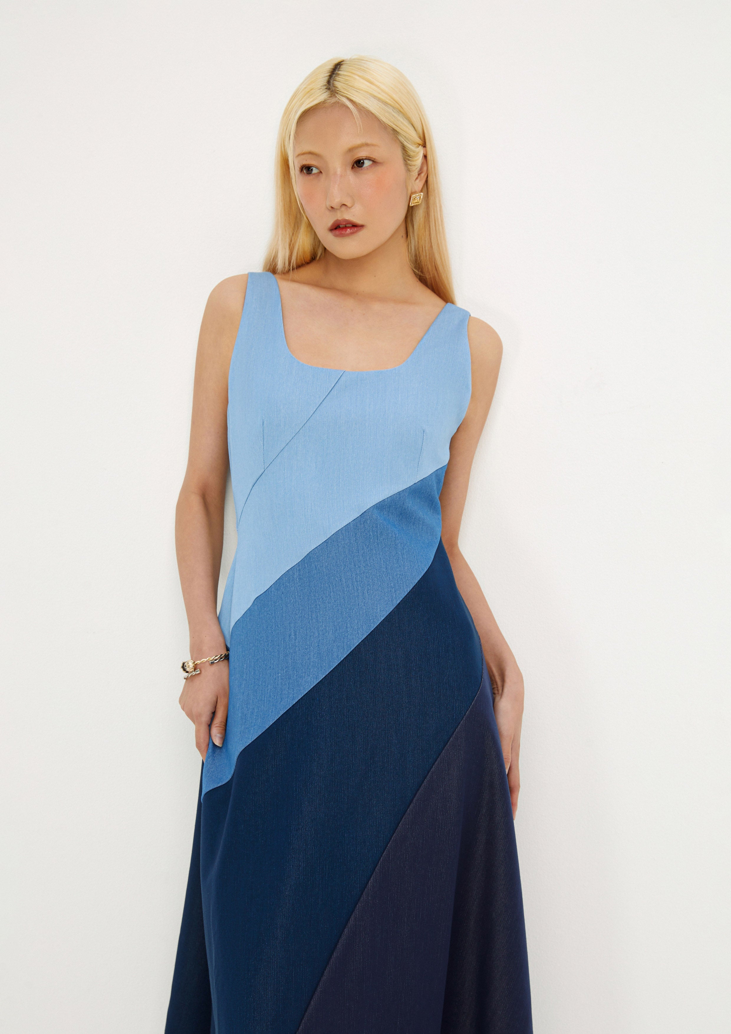 Sleeveless Asymmetric Skirt Dress Mist Through The Pine