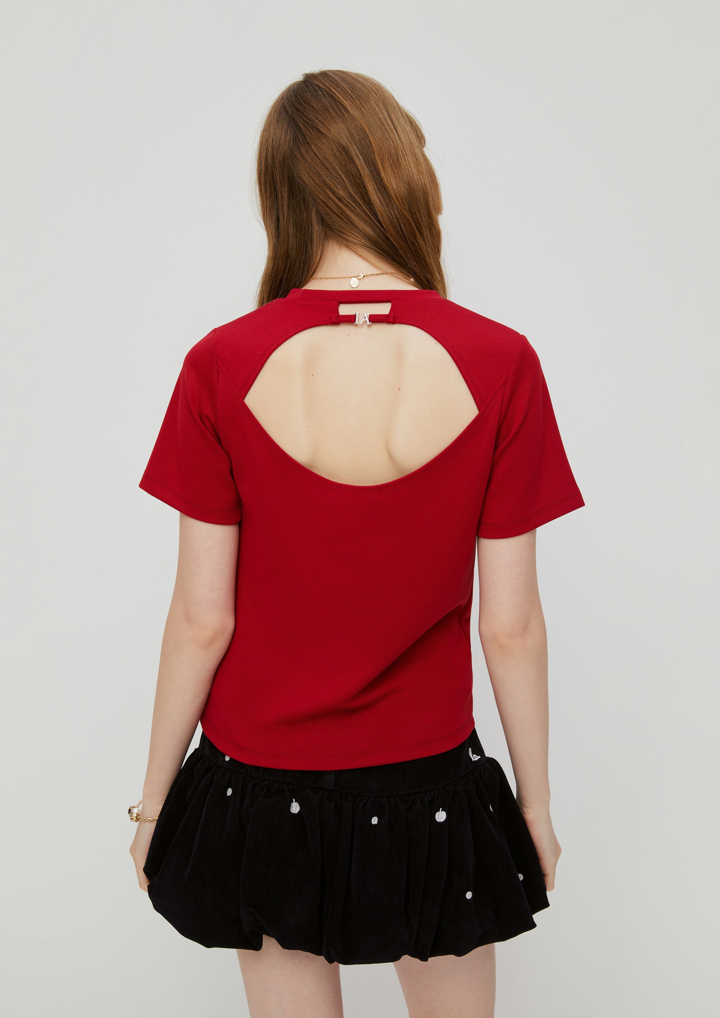 เสื้อแขนสั้นแต่งคัตเอาท์ด้านหลัง คอลเลกชัน Woodland Wonderlust