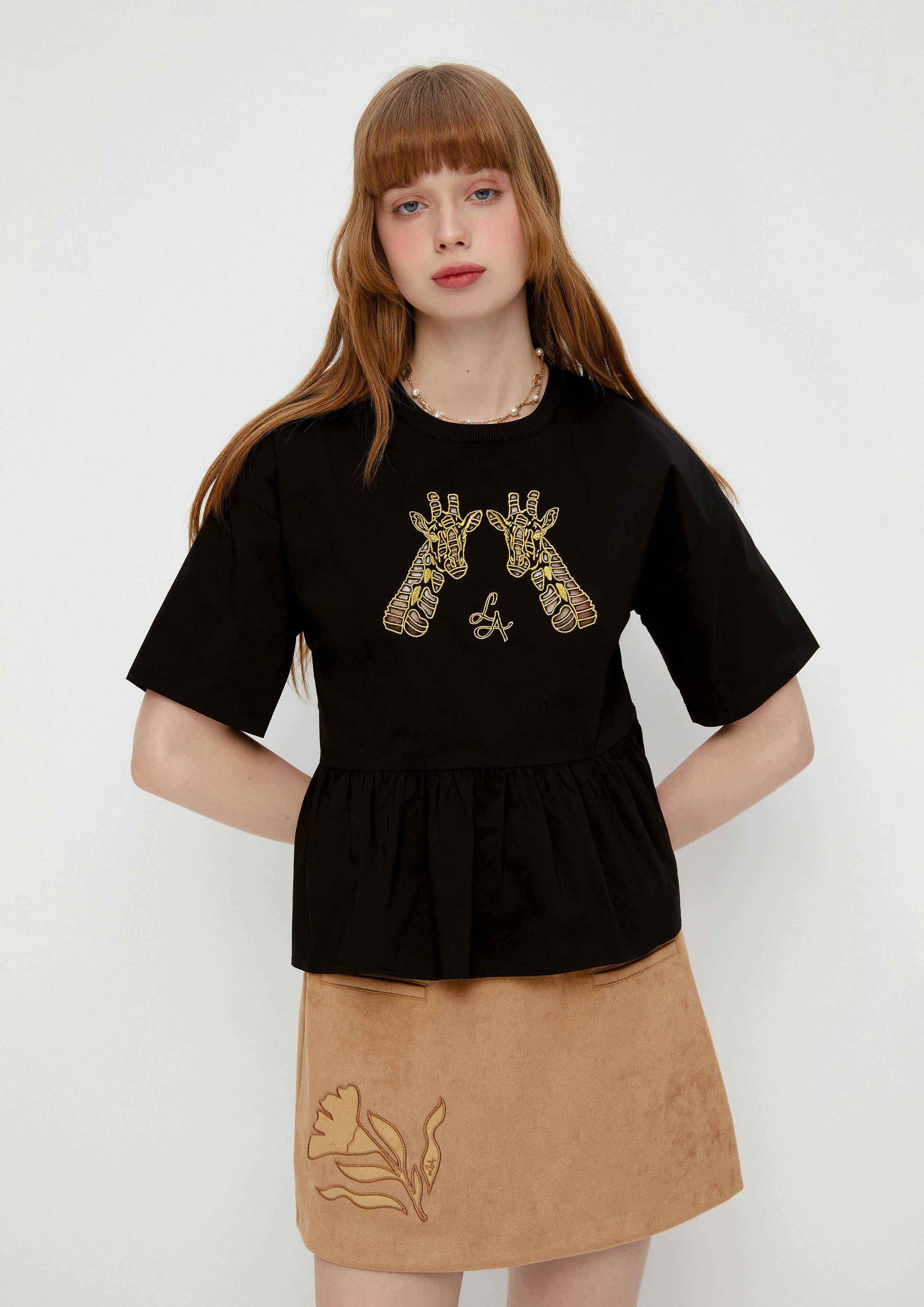 เสื้อทรงเปปลัม ลายยีราฟ