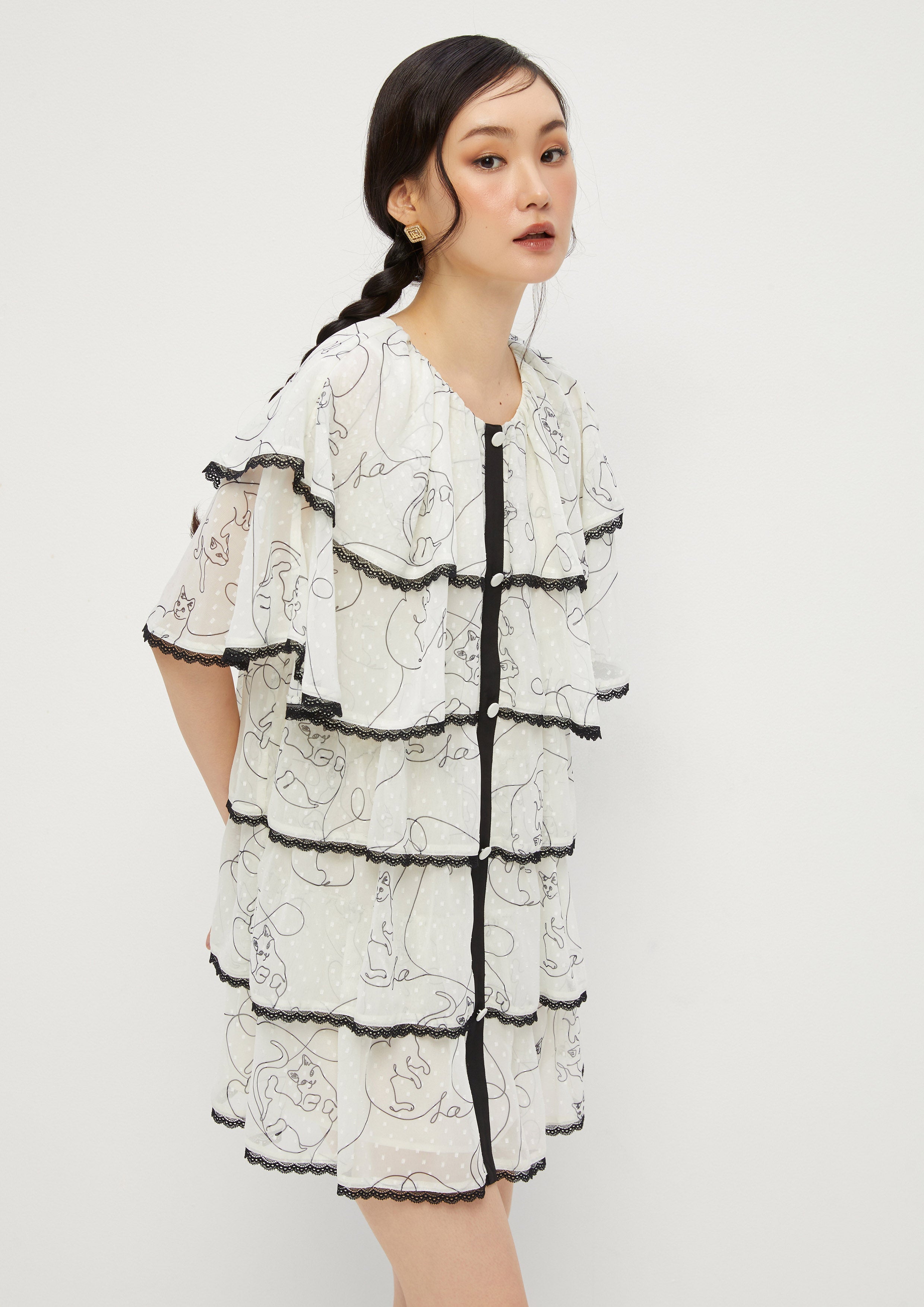 Ruffle Lace Trim Dress The Eyes of Jungle