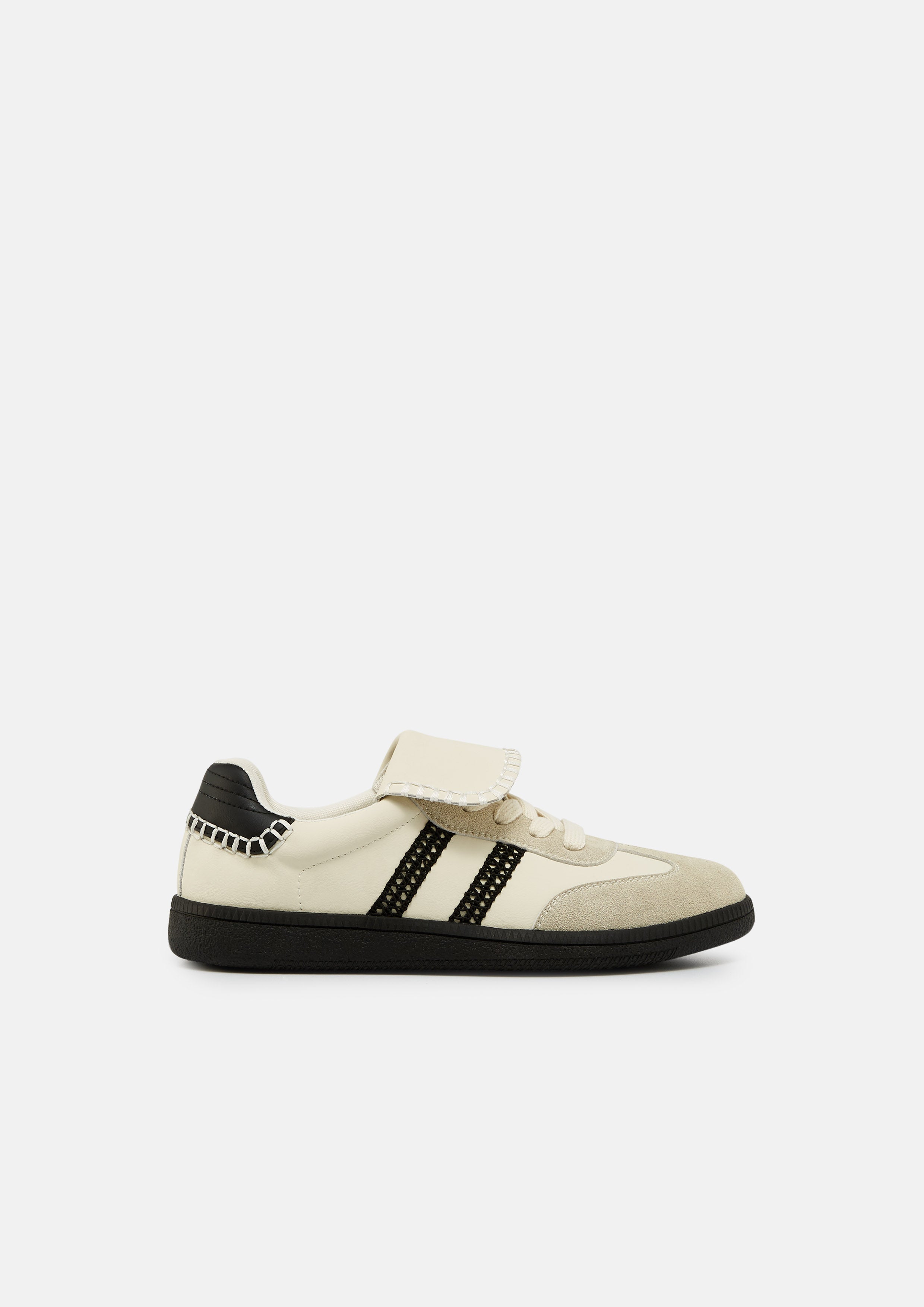 Taro Sneaker