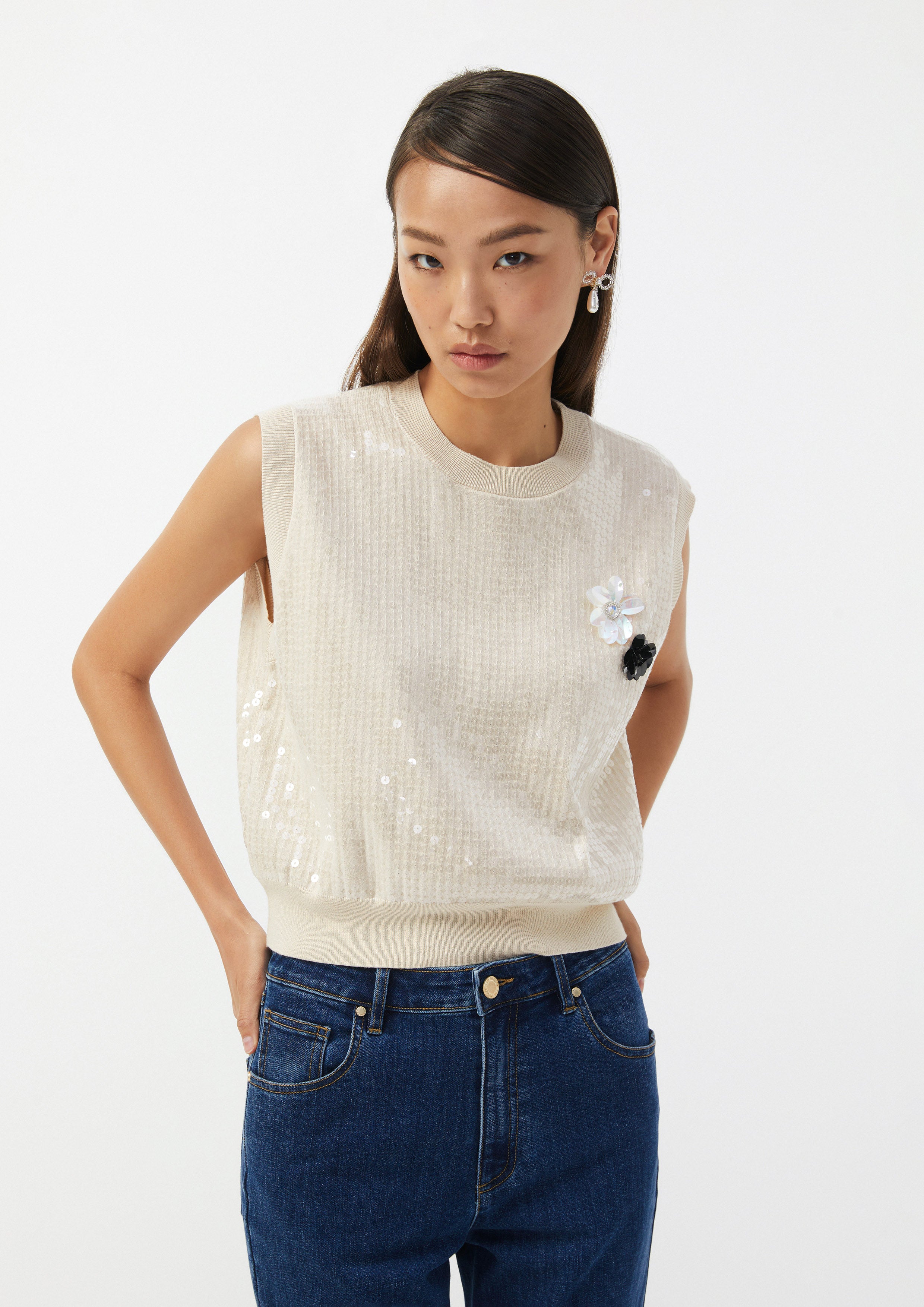 Sequin Embellished Knit Sleeveless Top Doppla Essenza