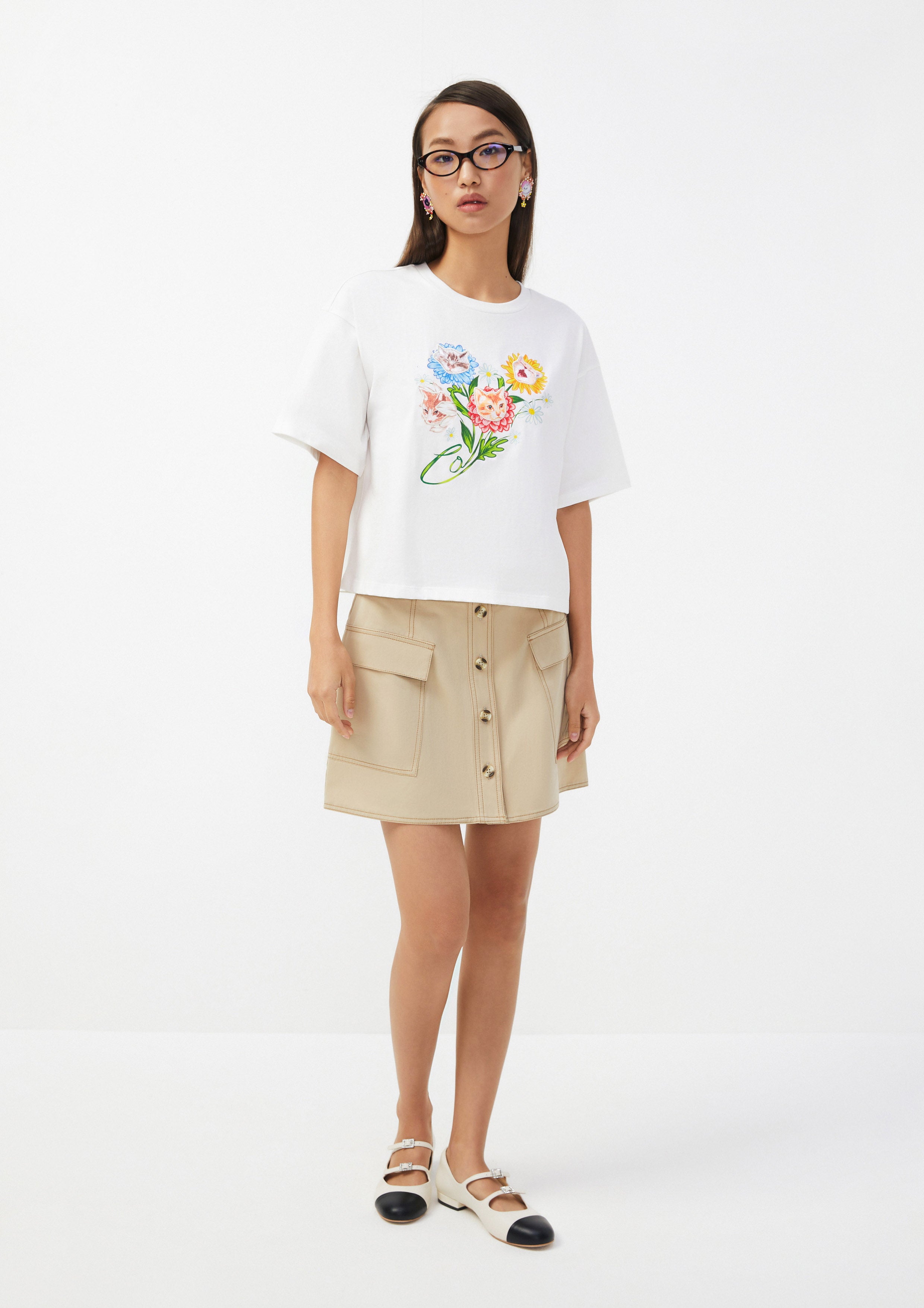 Kitten Floral Graphic Relaxed T-Shirt