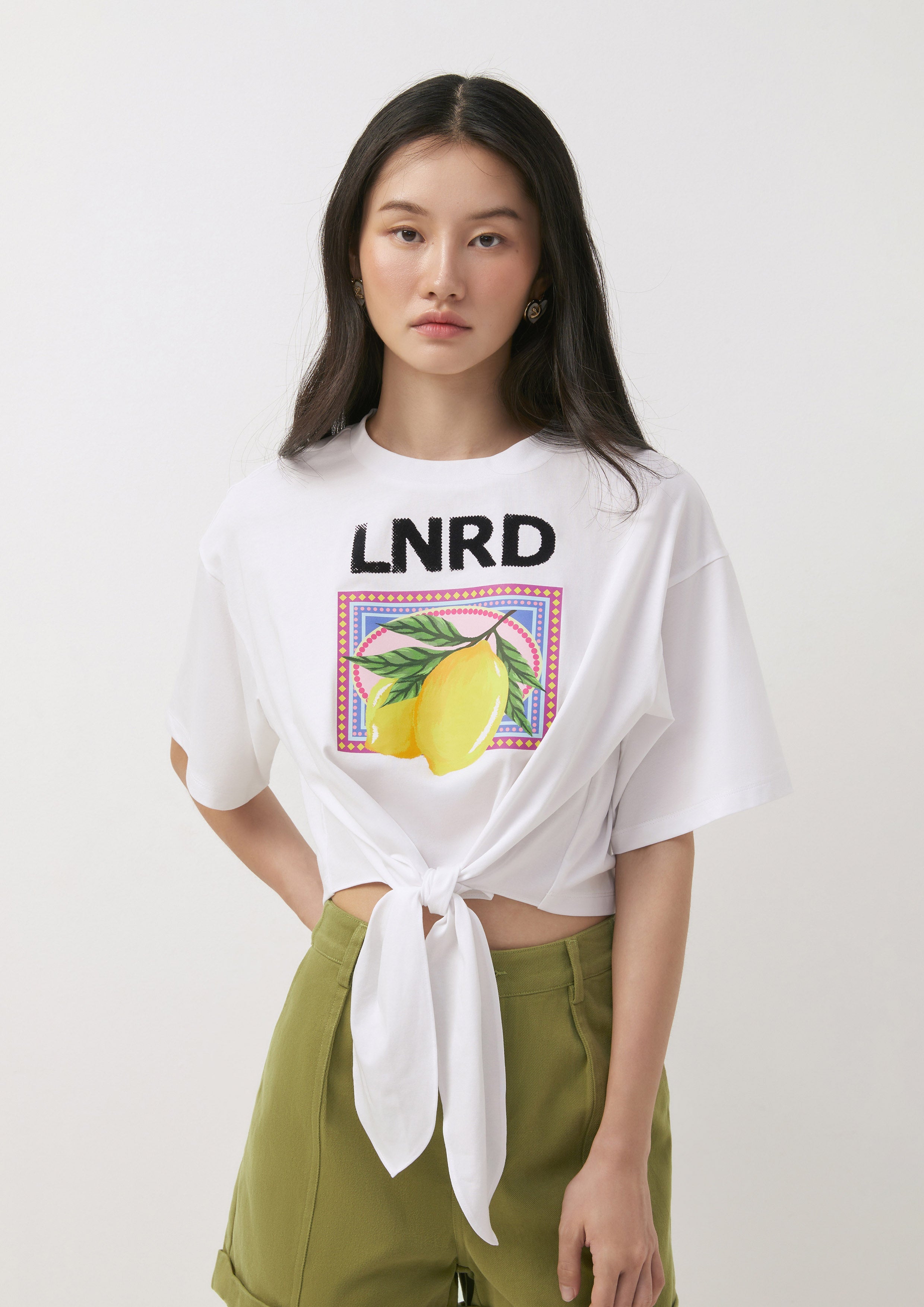 เสื้อยืด แต่งผูก ลายเลม่อน SPF is My BFF