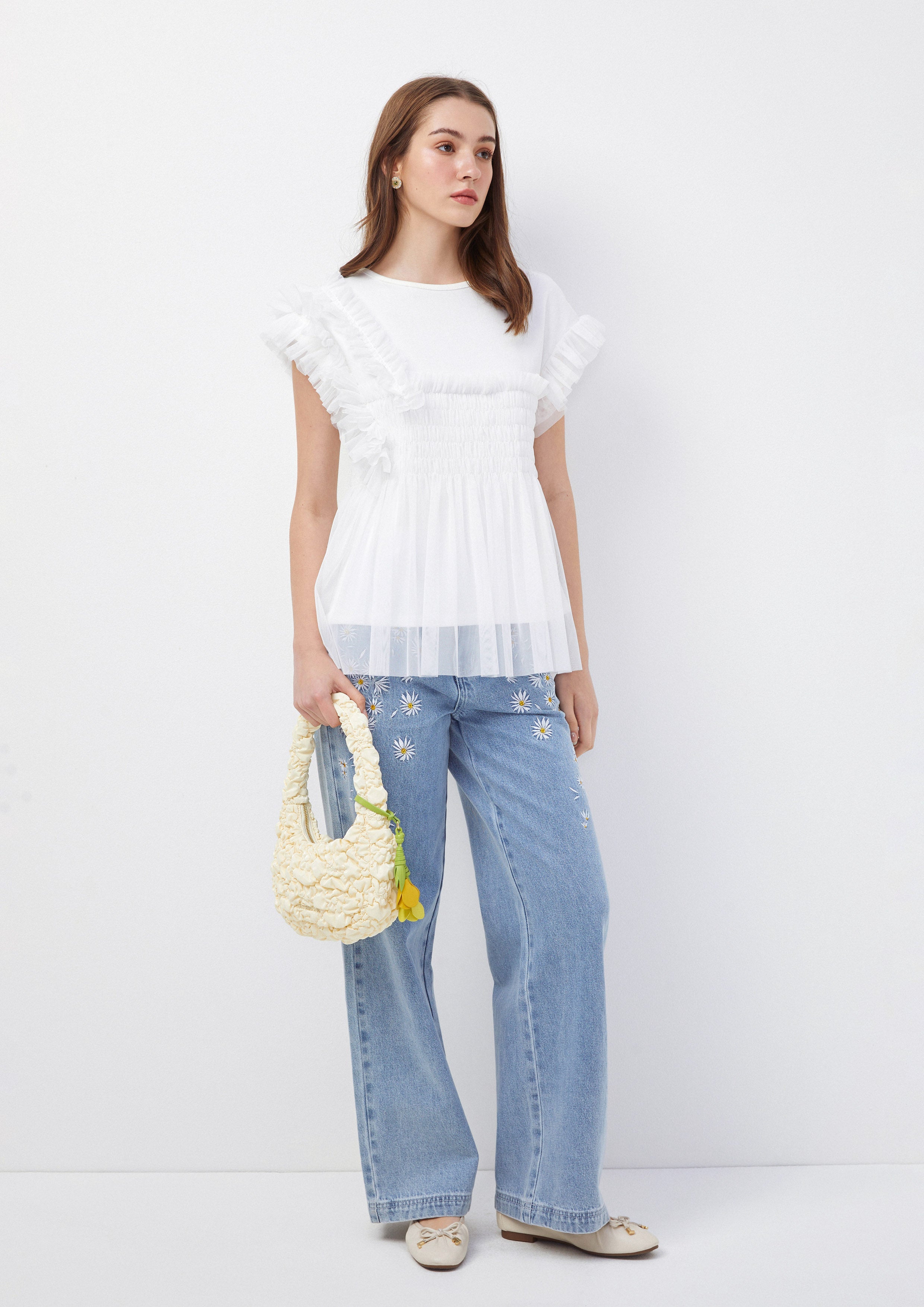 เสื้อเบลาส์ ทรงเปปลัม แต่งสม็อค ระบาย Oopsie Daisy