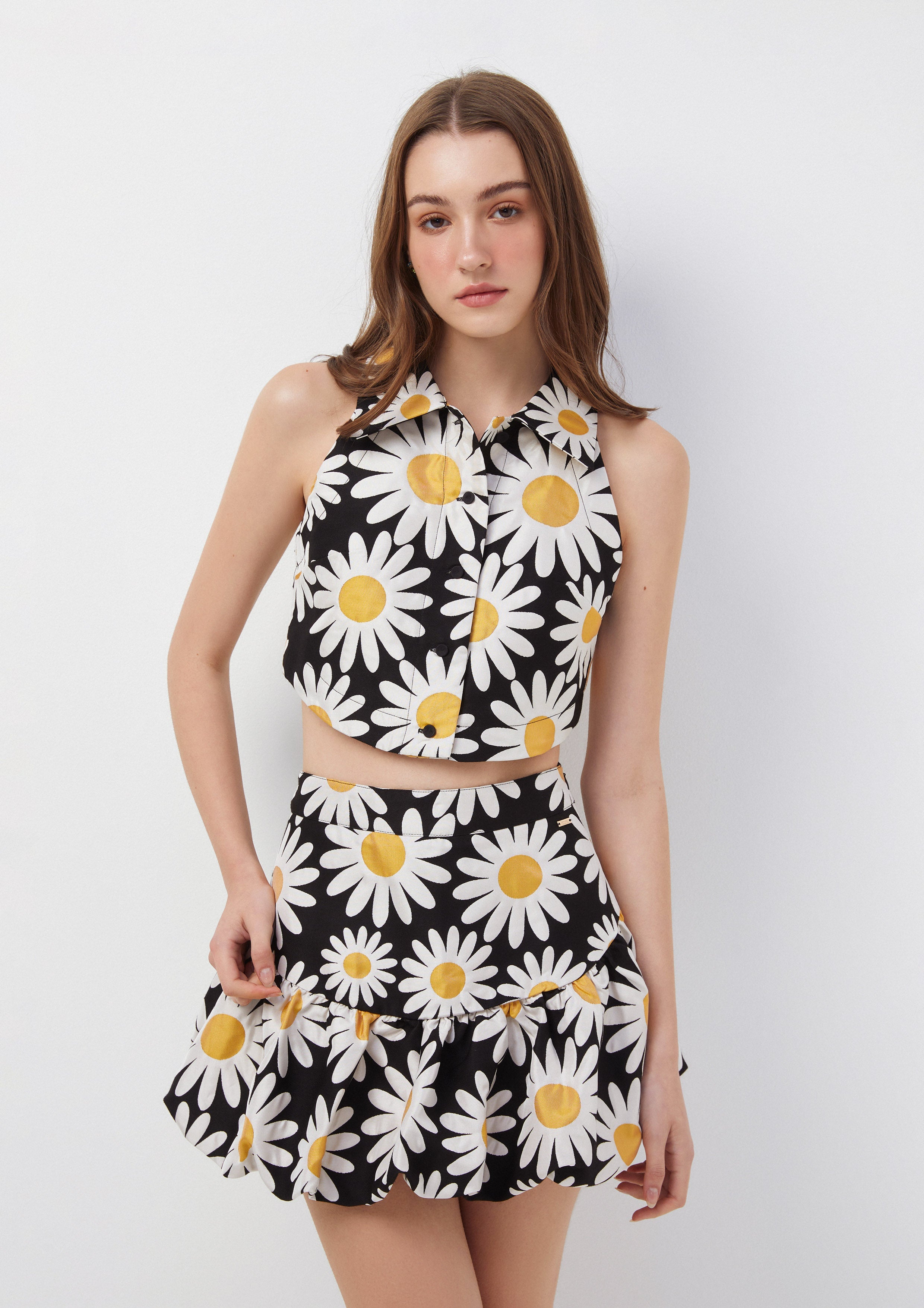 Daisy Print Collared Crop Top Oopsie Daisy