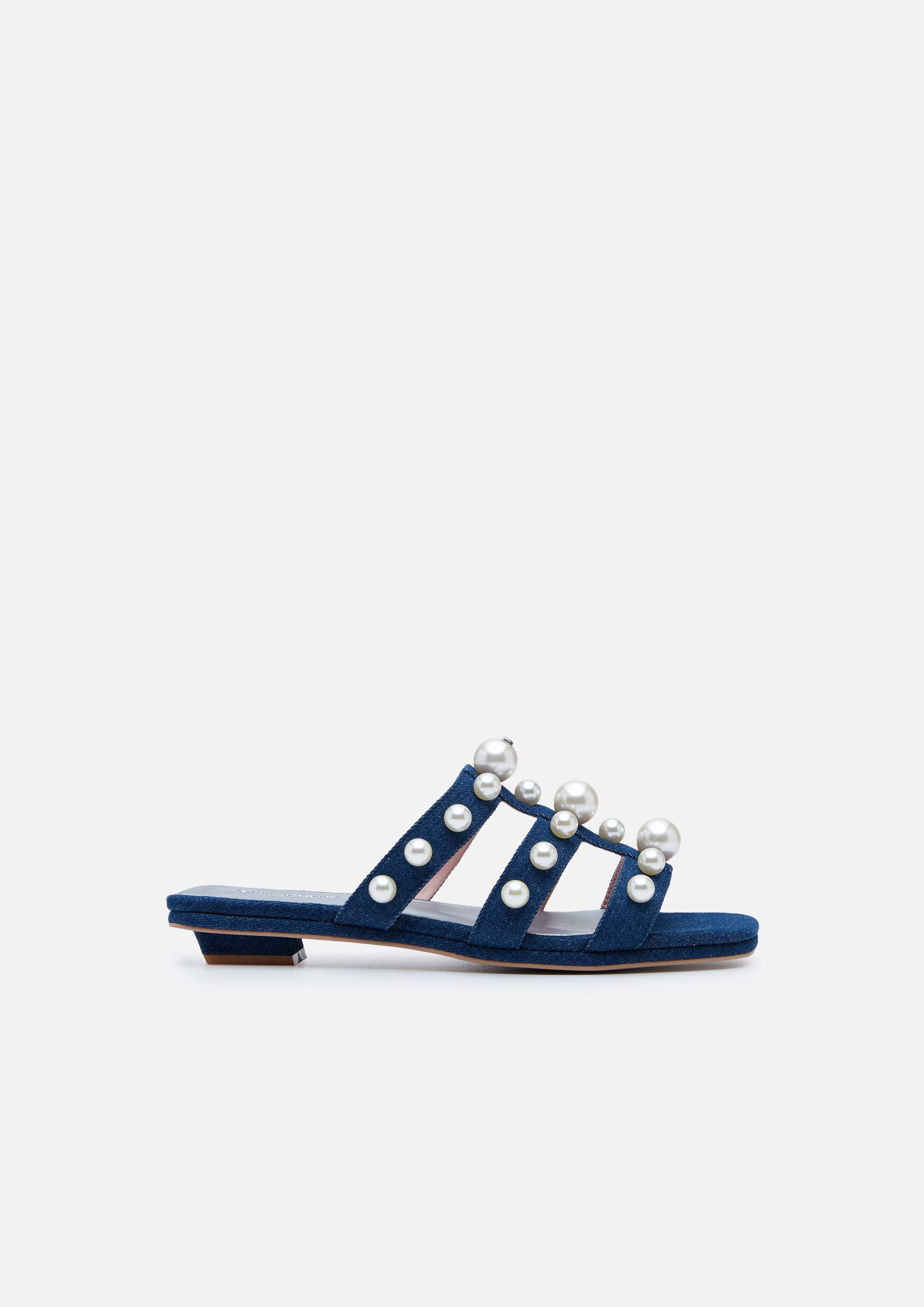 รองเท้าแตะ Realiana