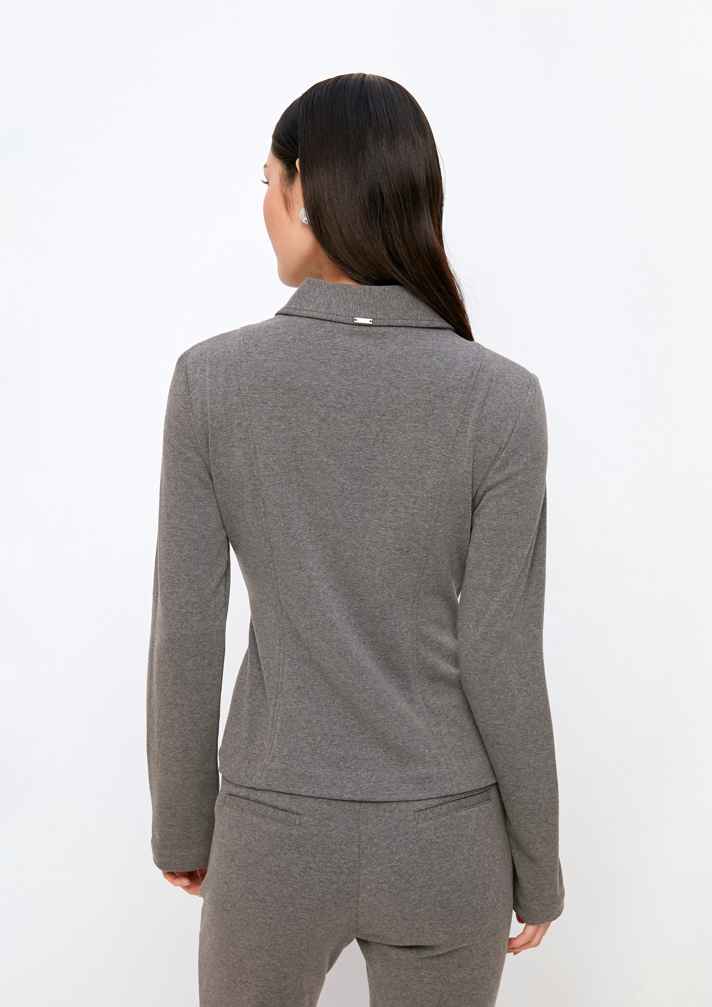 เสื้อเชิ้ตแขนยาวแผงกระดุมซ่อน คอลเลกชัน Crisp Croupier