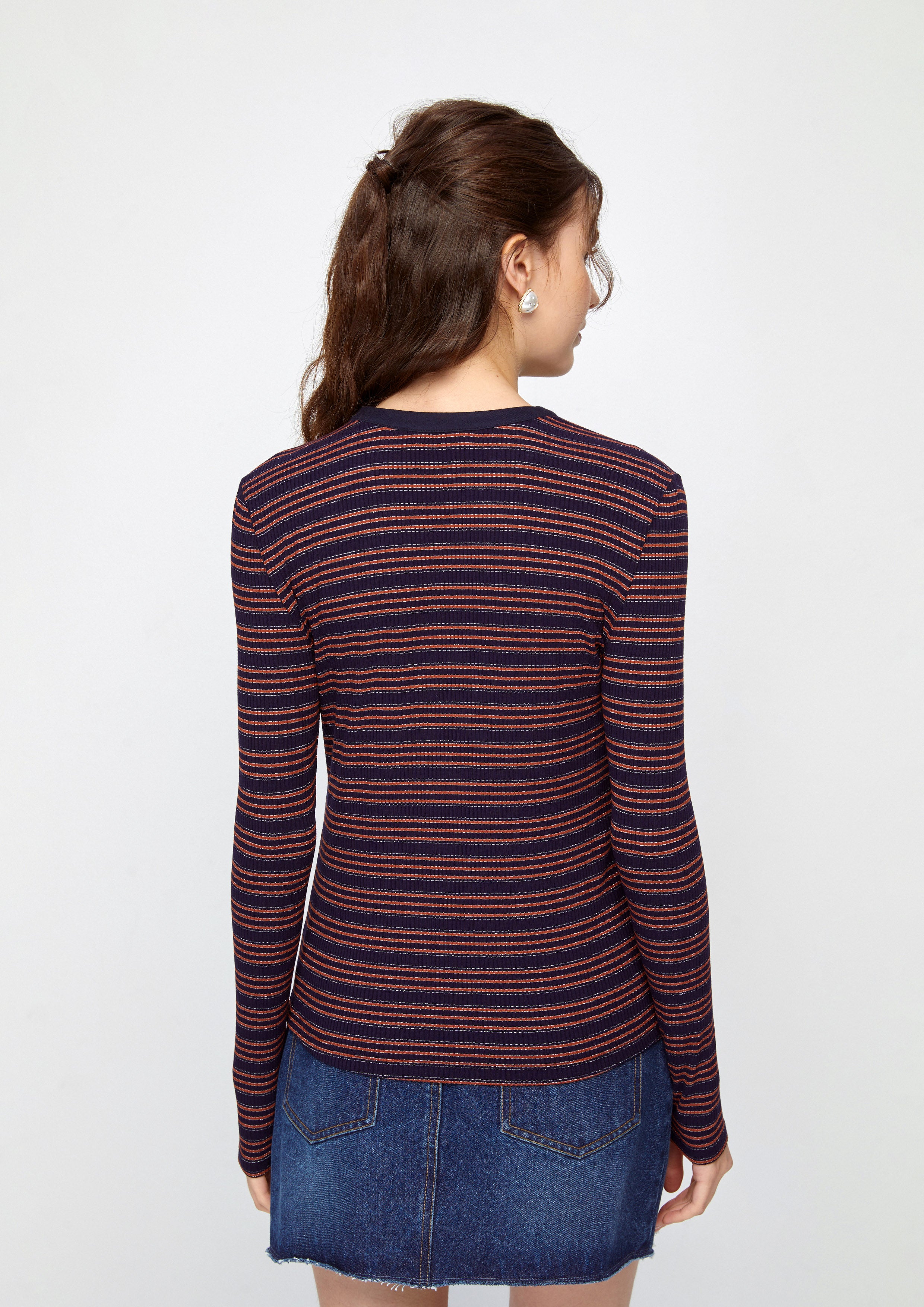 เสื้อแขนยาวลายทาง คอลเลกชัน Cat Gambit