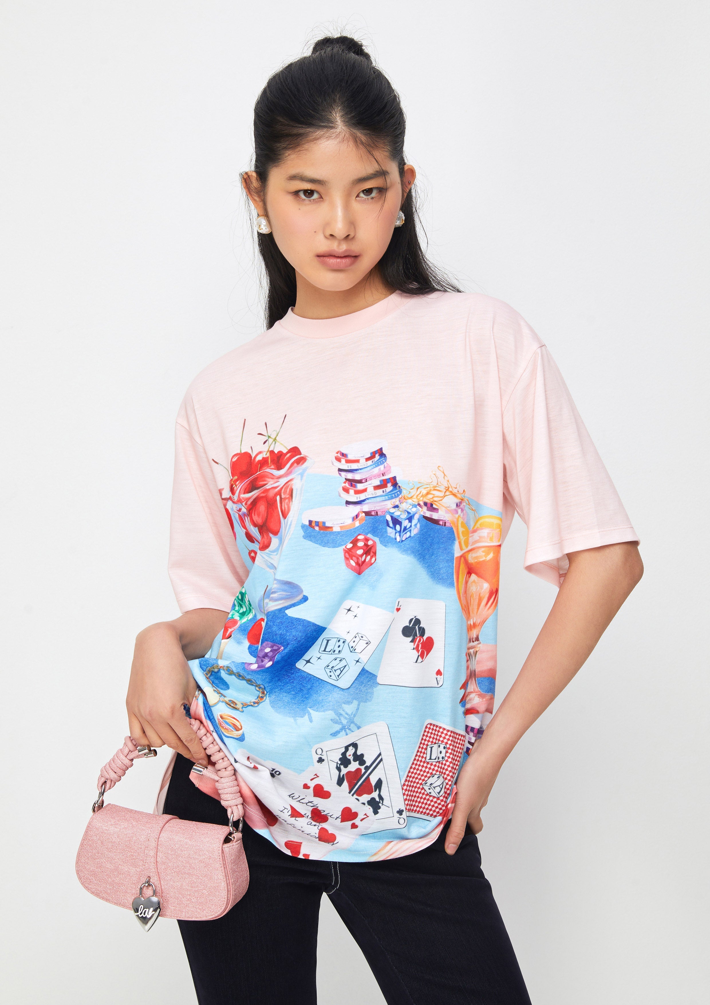 เสื้อยืดแขนสั้นชายเสื้อสามเหลี่ยม คอลเลกชัน Crisp Croupier