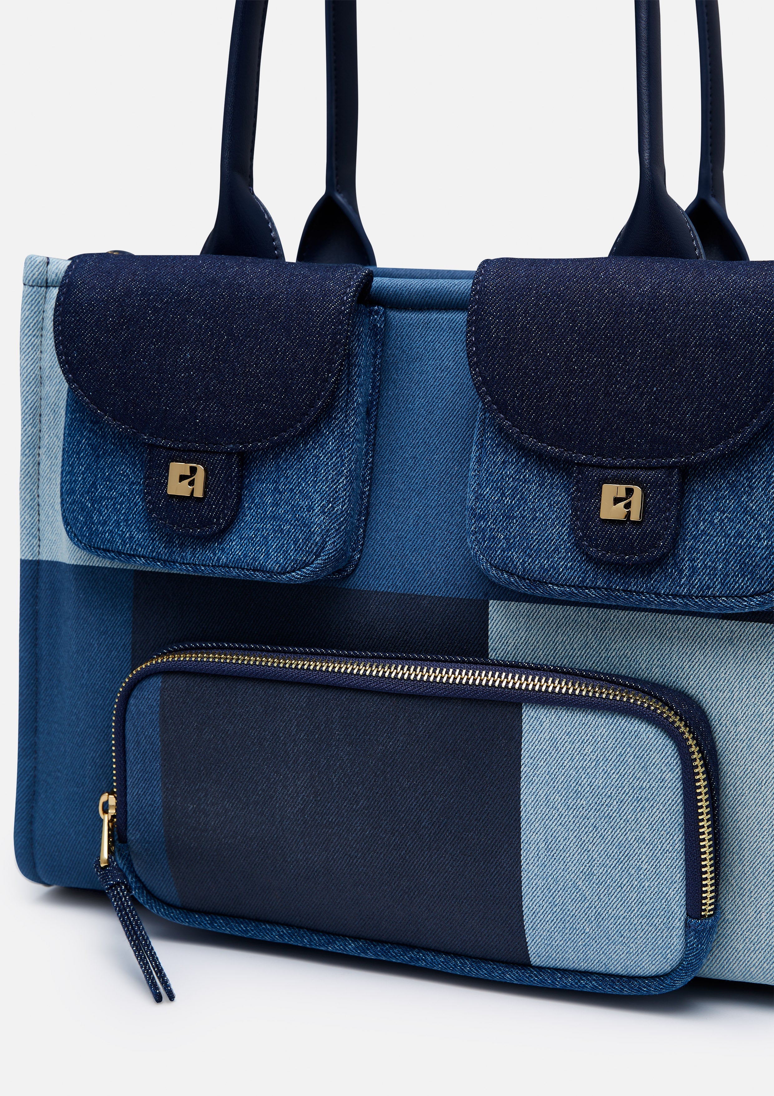 กระเป๋าสะพายไหล่ Trippiena