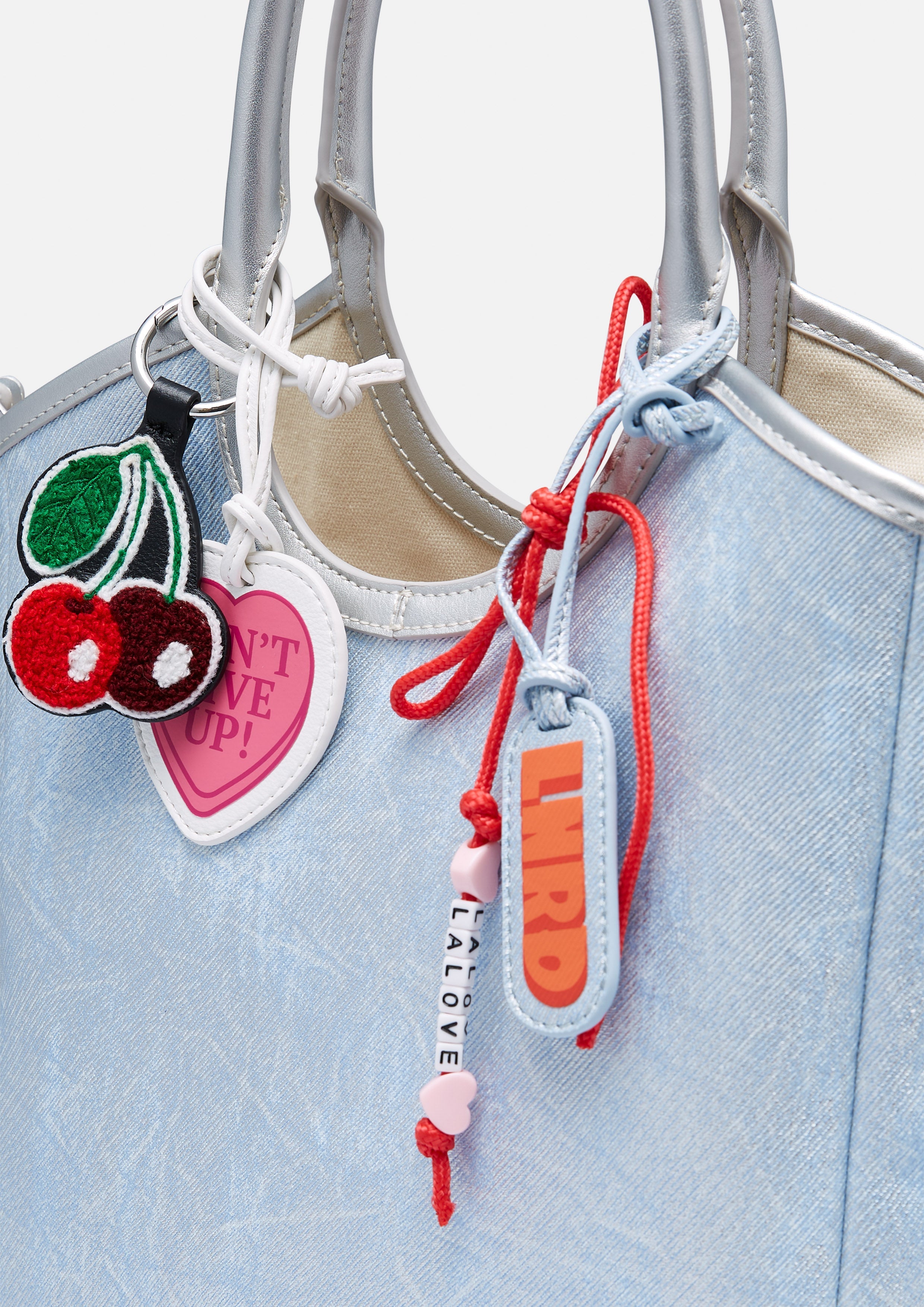 กระเป๋าสะพายข้าง Haruka Stickie