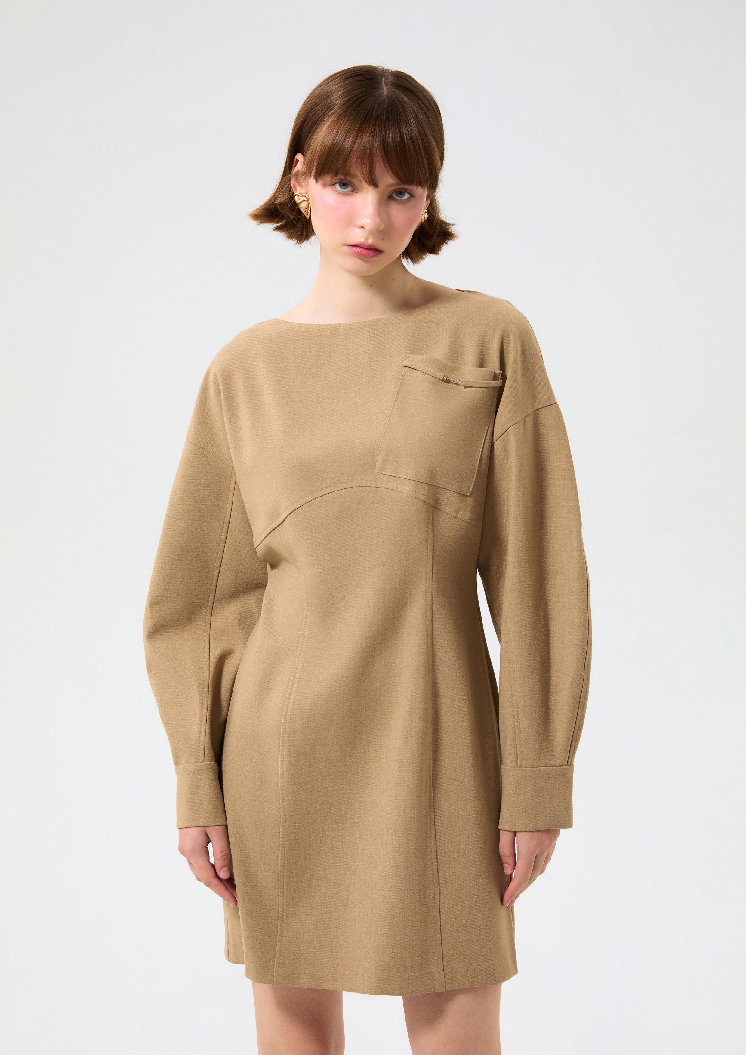 เดรสสั้นแขนยาว คอลเลกชัน Rosewood Fleur