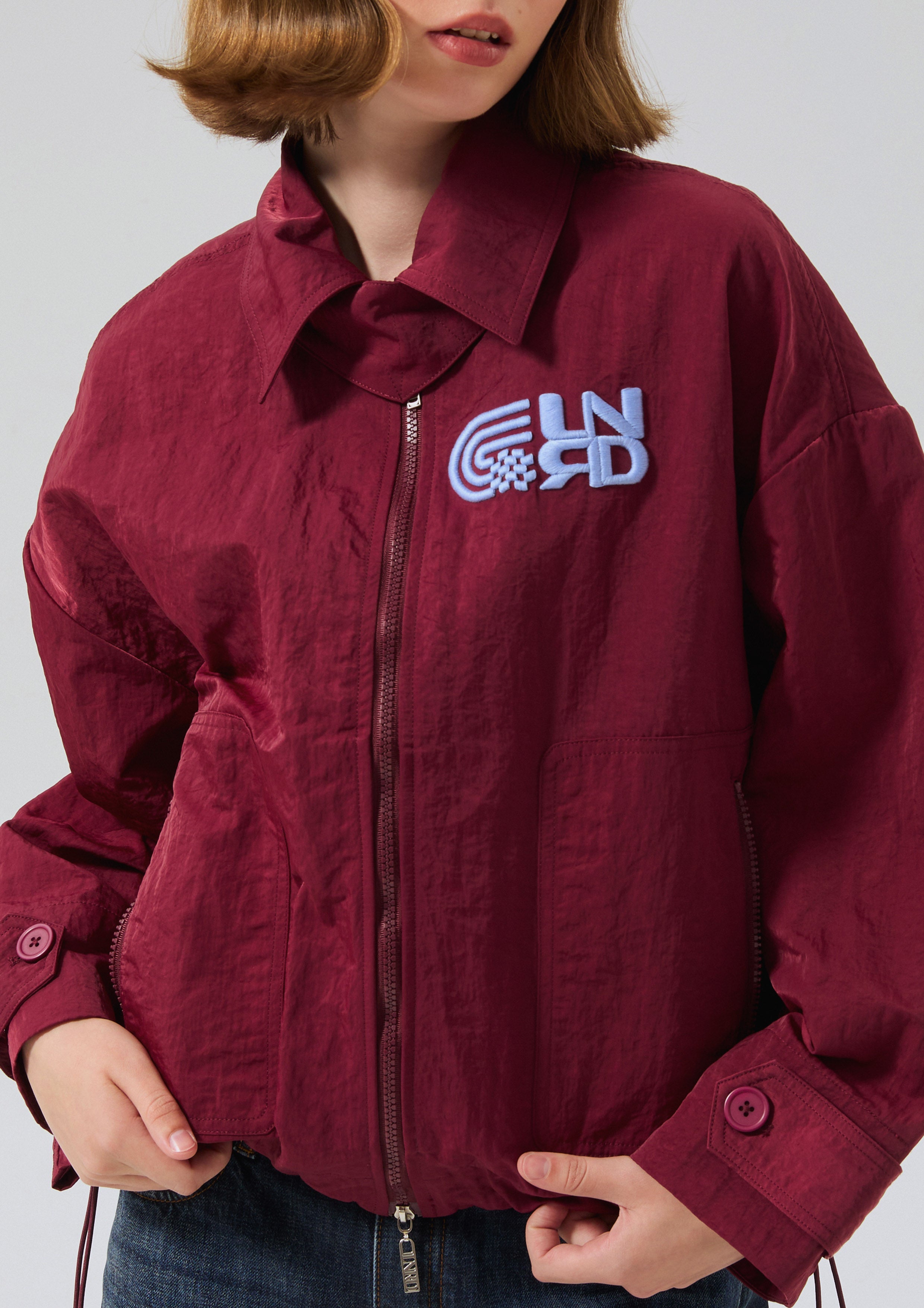 แจ็็คเก็ตผ้าไนลอนปักโลโก้ คอลเลกชัน Speed Voyard