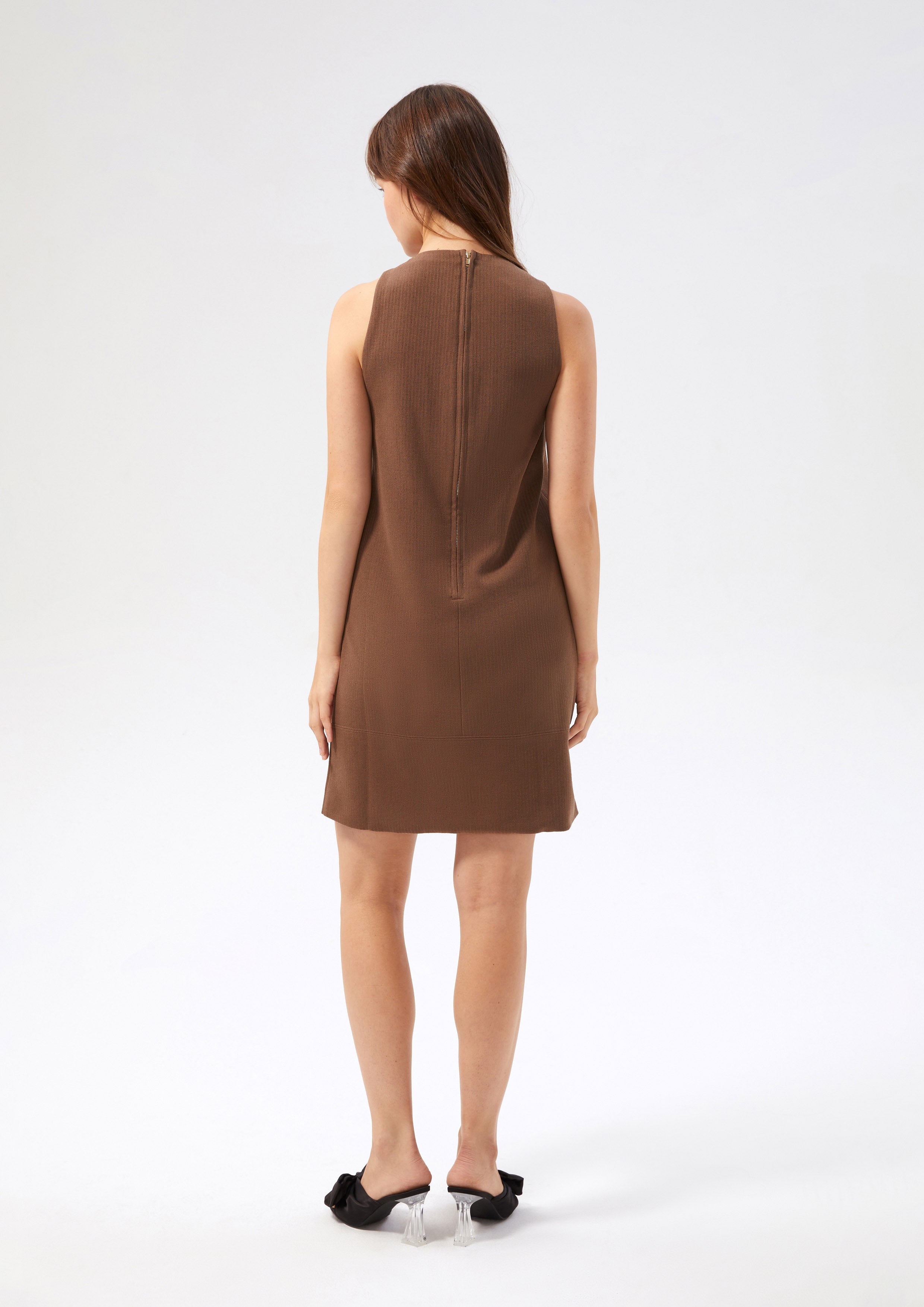 เดรสสั้นฉลุลายดอกกุหลาบ คอลเลกชัน Rosewood Fleur