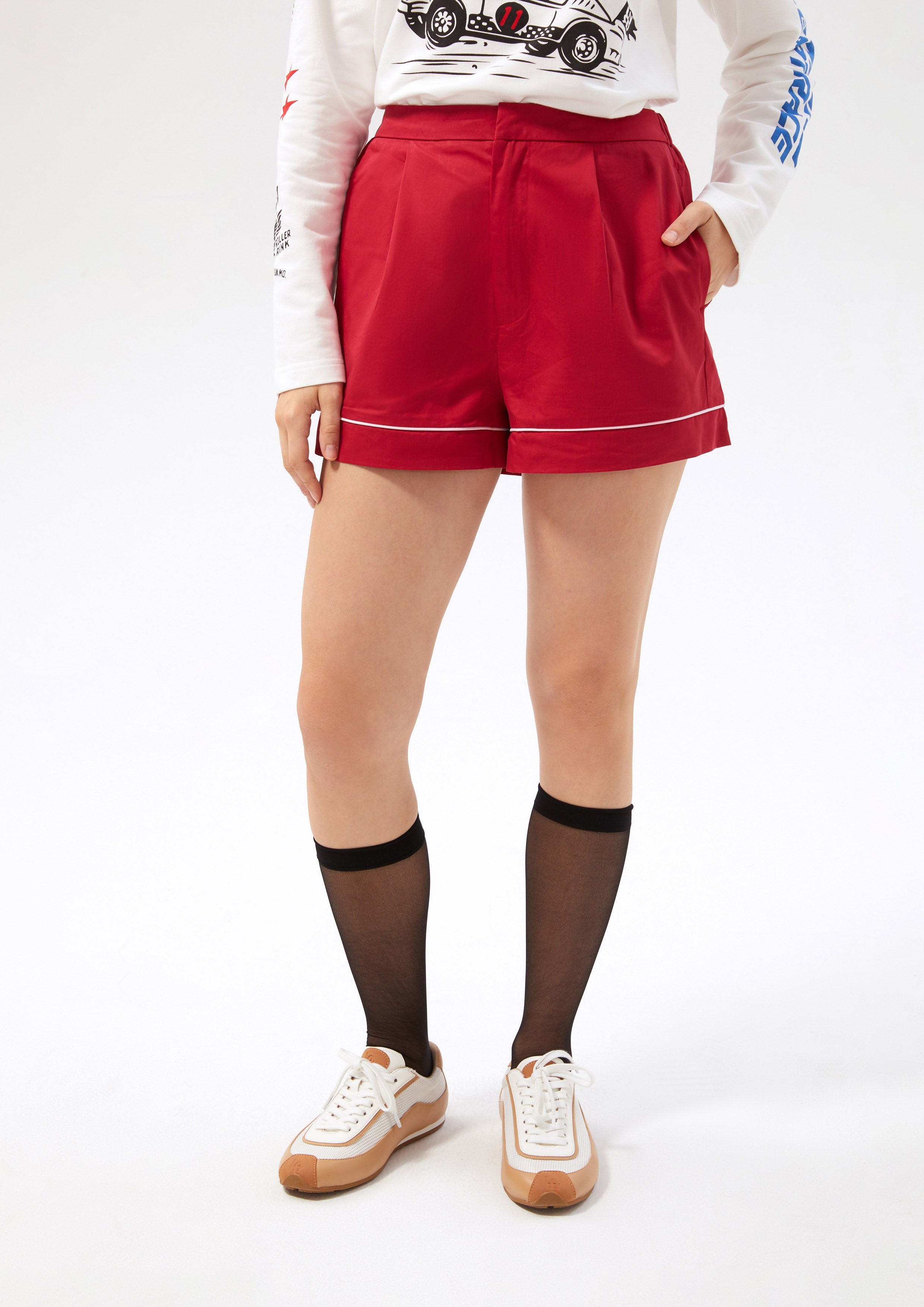 กางเกงขาสั้นเอวสูง คอลเลกชัน Rouge Luck