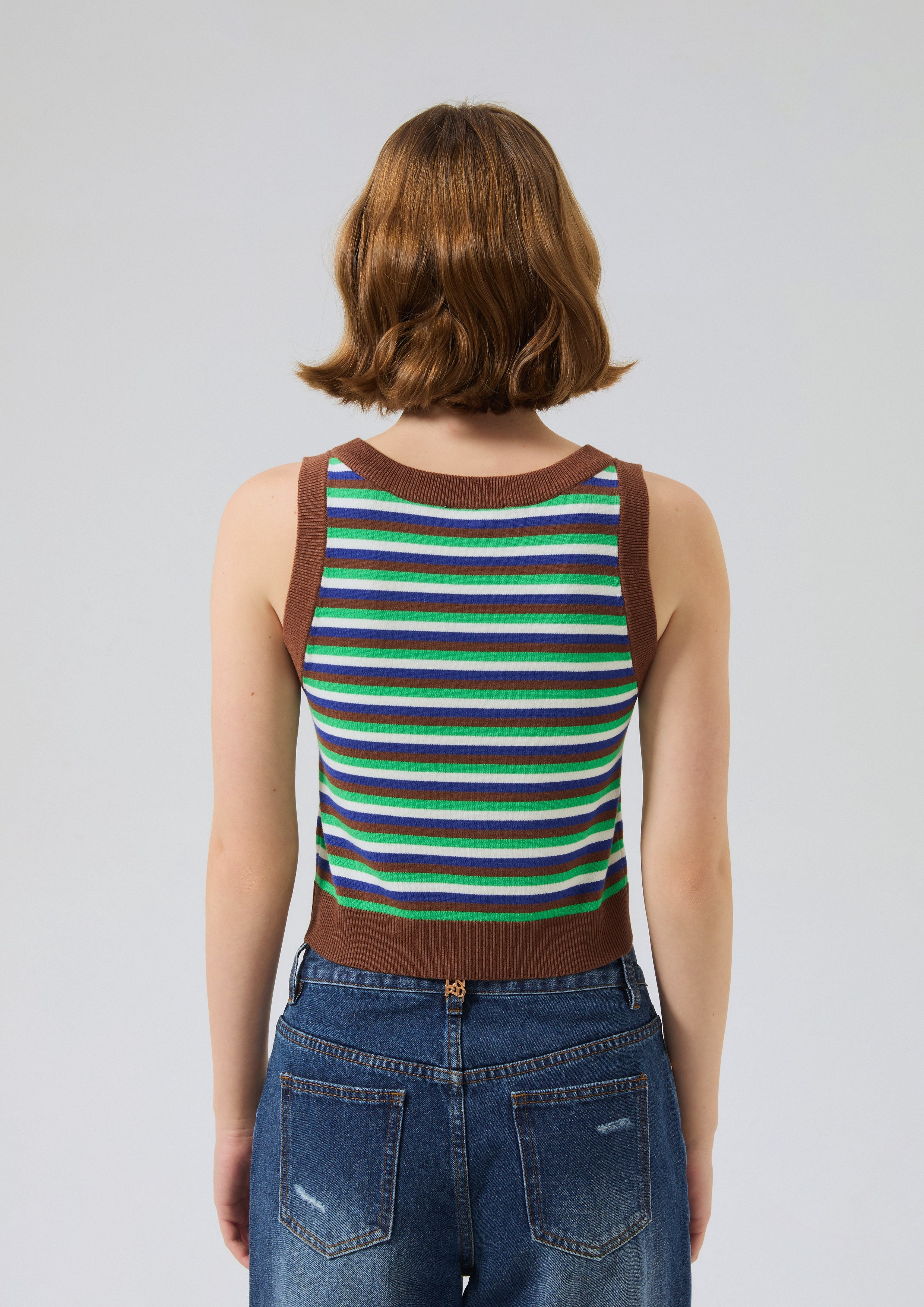 เสื้อครอปผ้านิตลายทาง คอลเลกชัน Miracle Voyard