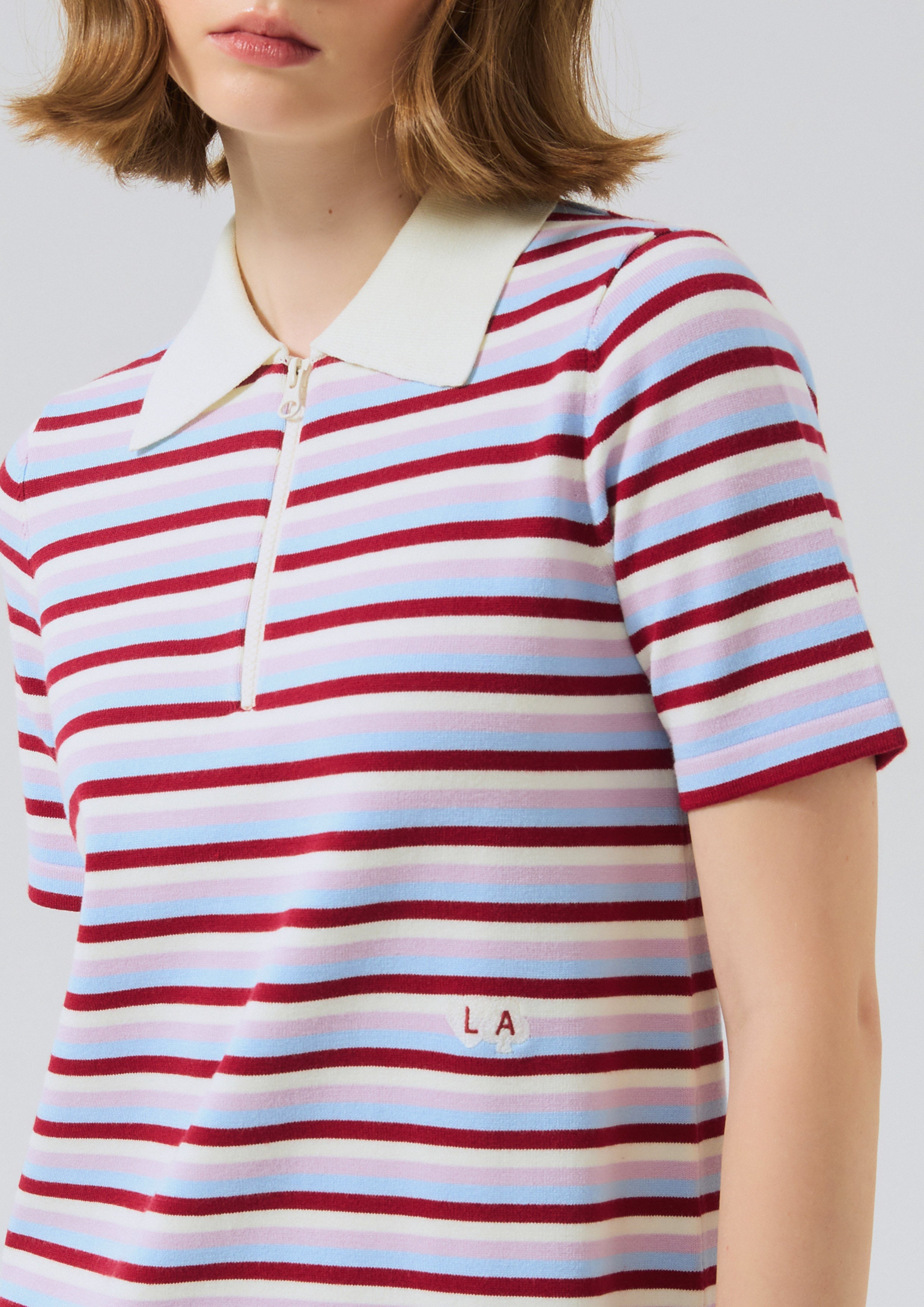 เดรสสั้นลายทางปักโลโก้ คอลเลกชัน Speed Voyard