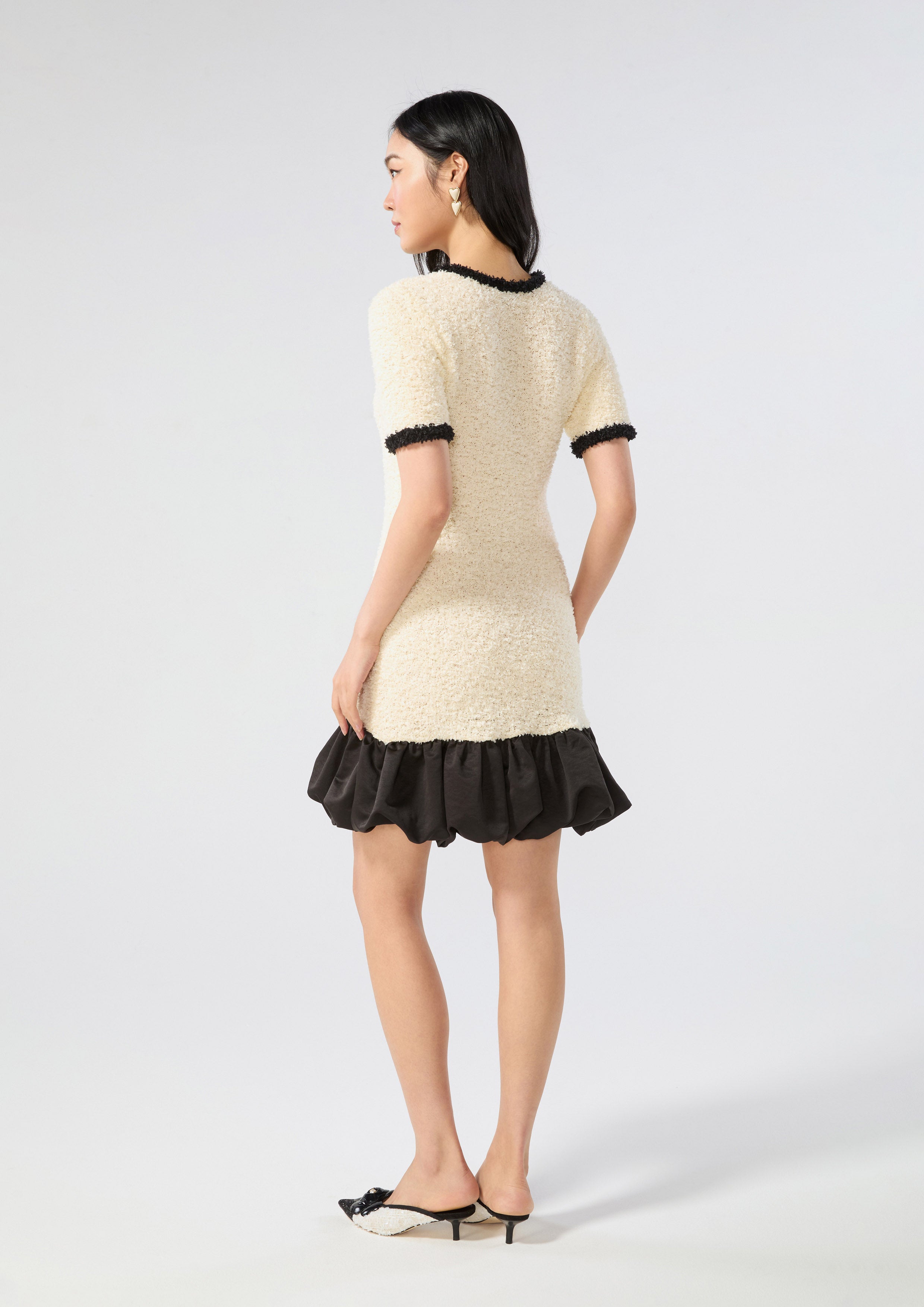 เดรสสั้นผ้านิตกระโปรงทรงพอง คอลเลกชัน Rodeo Rose