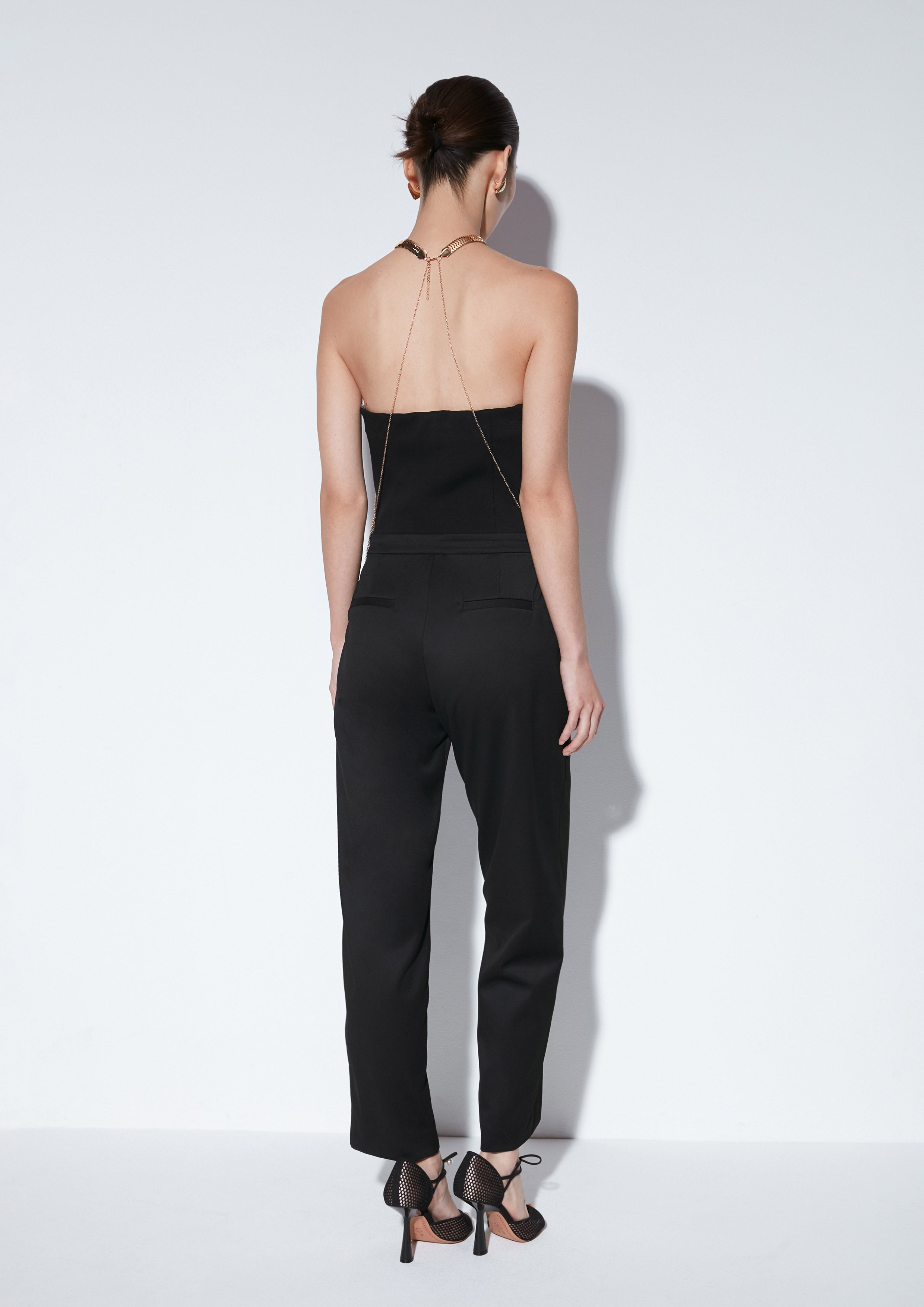 จัมพ์สูทเกาะอก คอลเลกชัน Texture Club