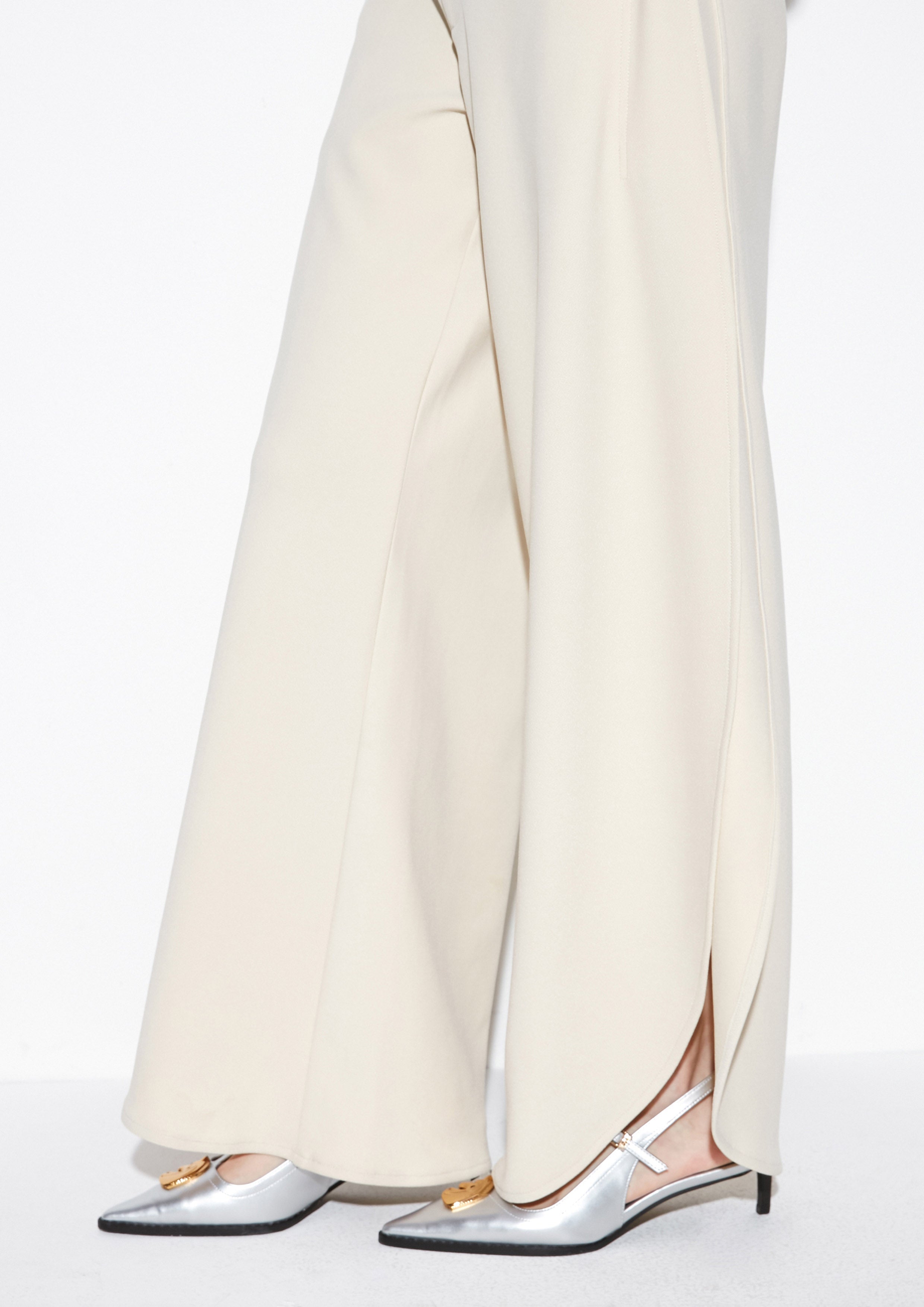 กางเกงขายาวทรงเคิฟ คอลเลกชัน Texture Club