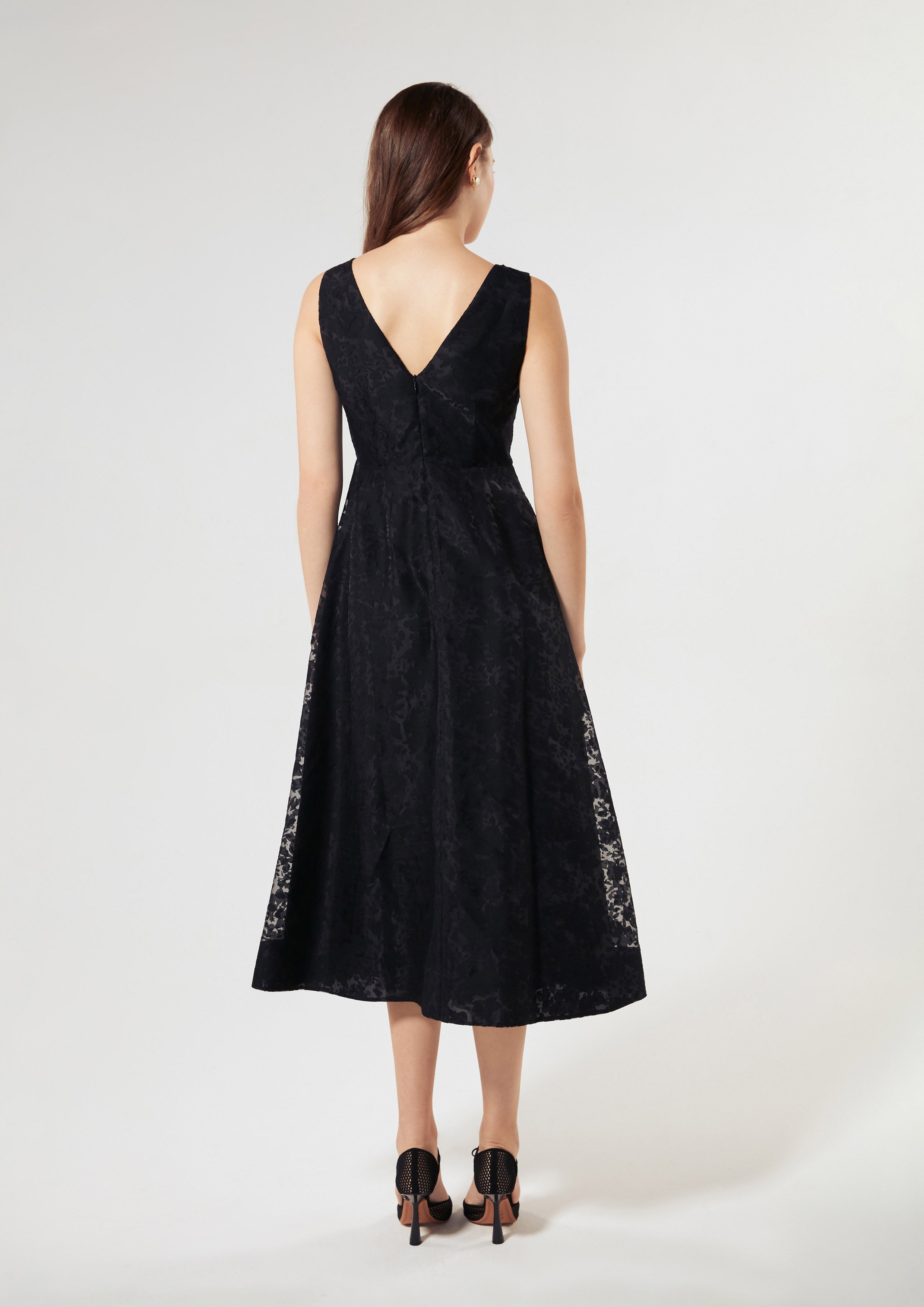 V Neck Lace Midi Dress Rodeo Rose