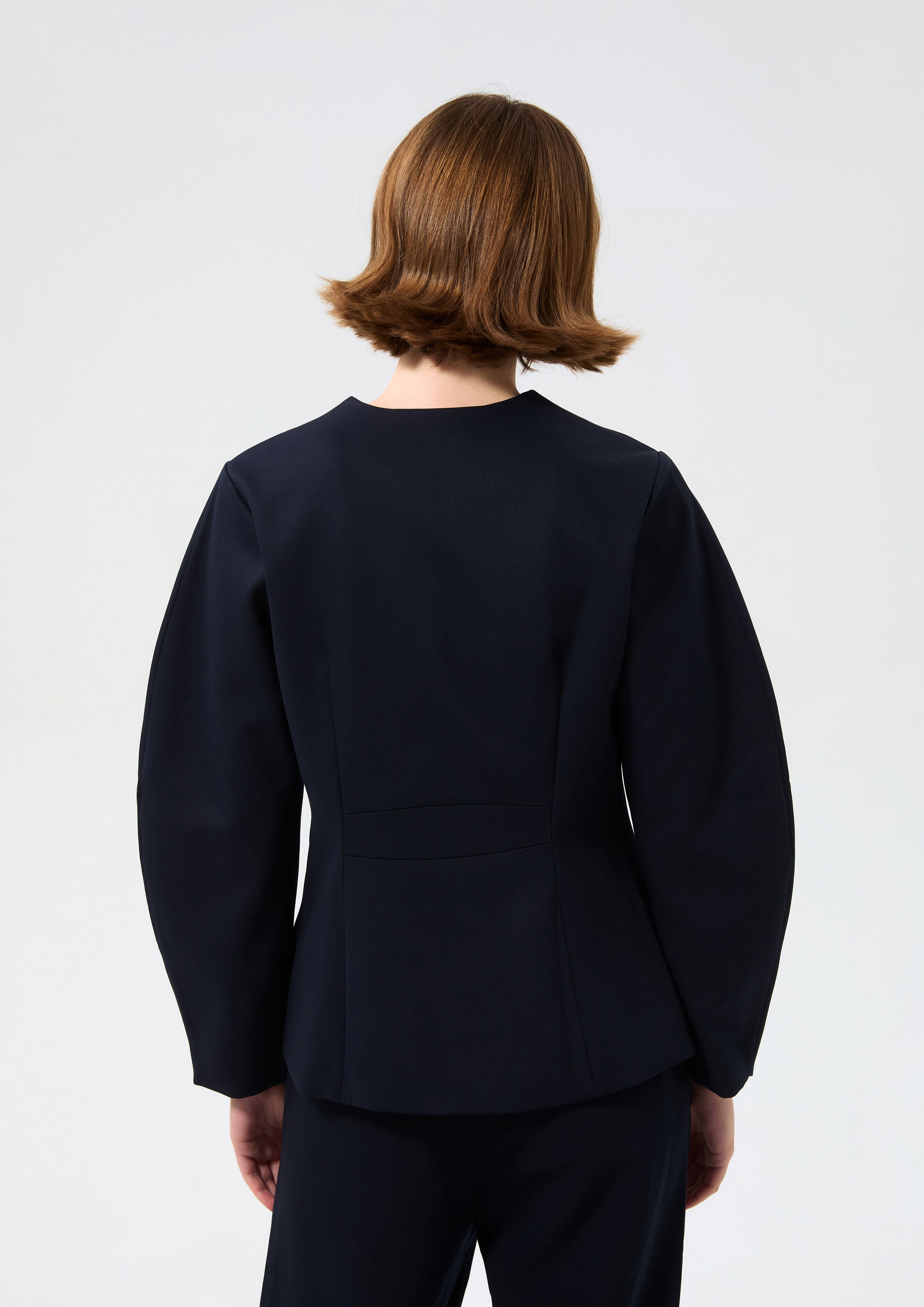 เสื้อเบลเซอร์แขนยาวทรงหลวม คอลเลกชัน Cruise to the Full Bloom