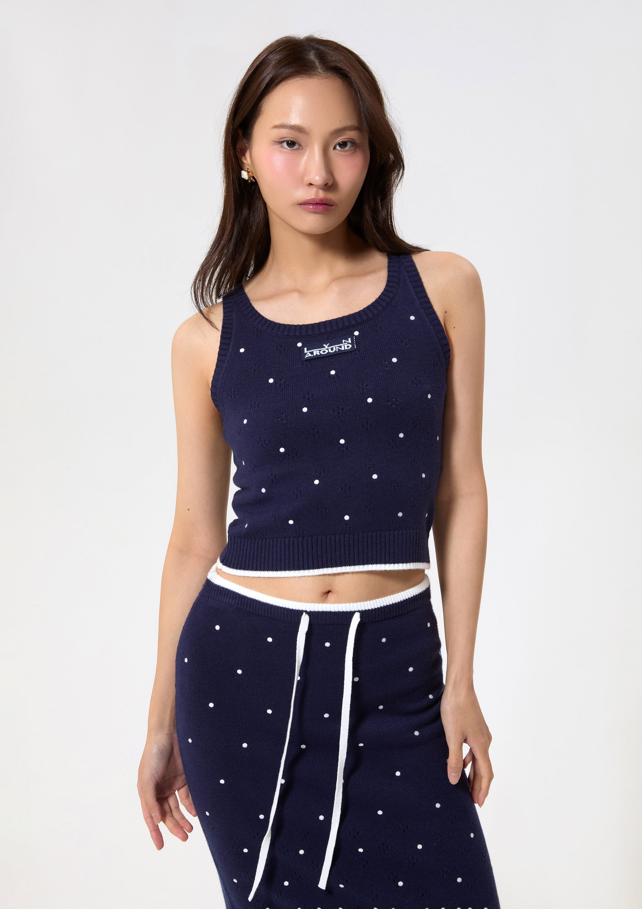 เสื้อกล้ามผ้านิตปักโลโก้ คอลเลกชัน Working on Board