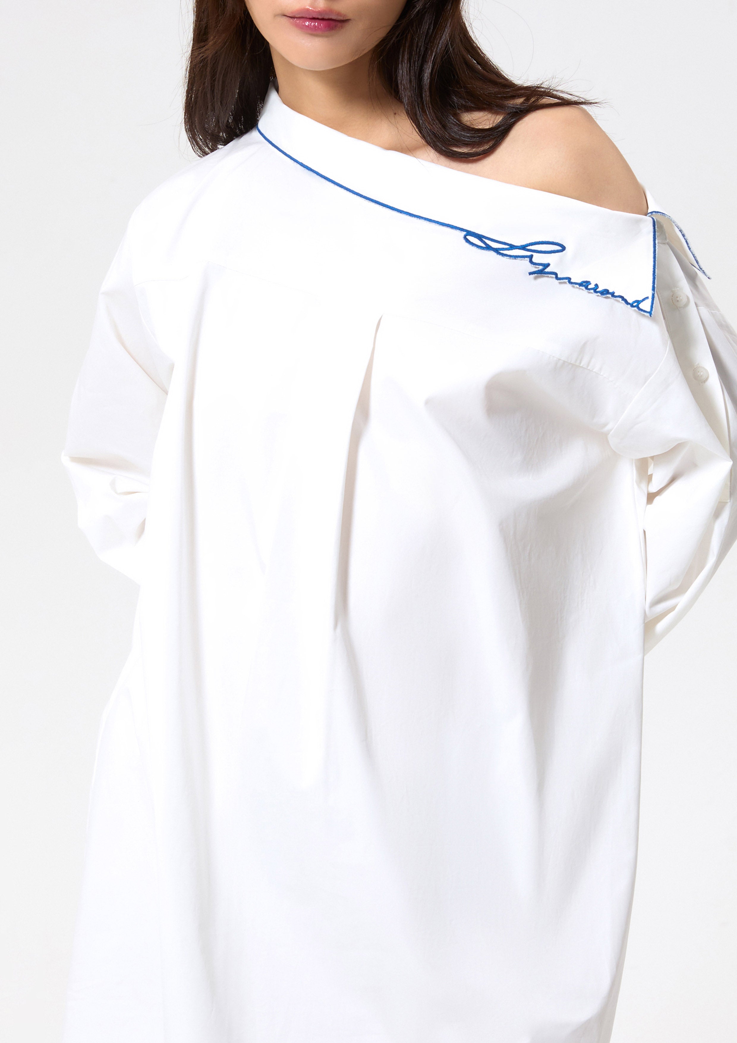 เชิ้ตเดรสไหล่เดี่ยวแขนยาว คอลเลกชัน Blossom Elegance