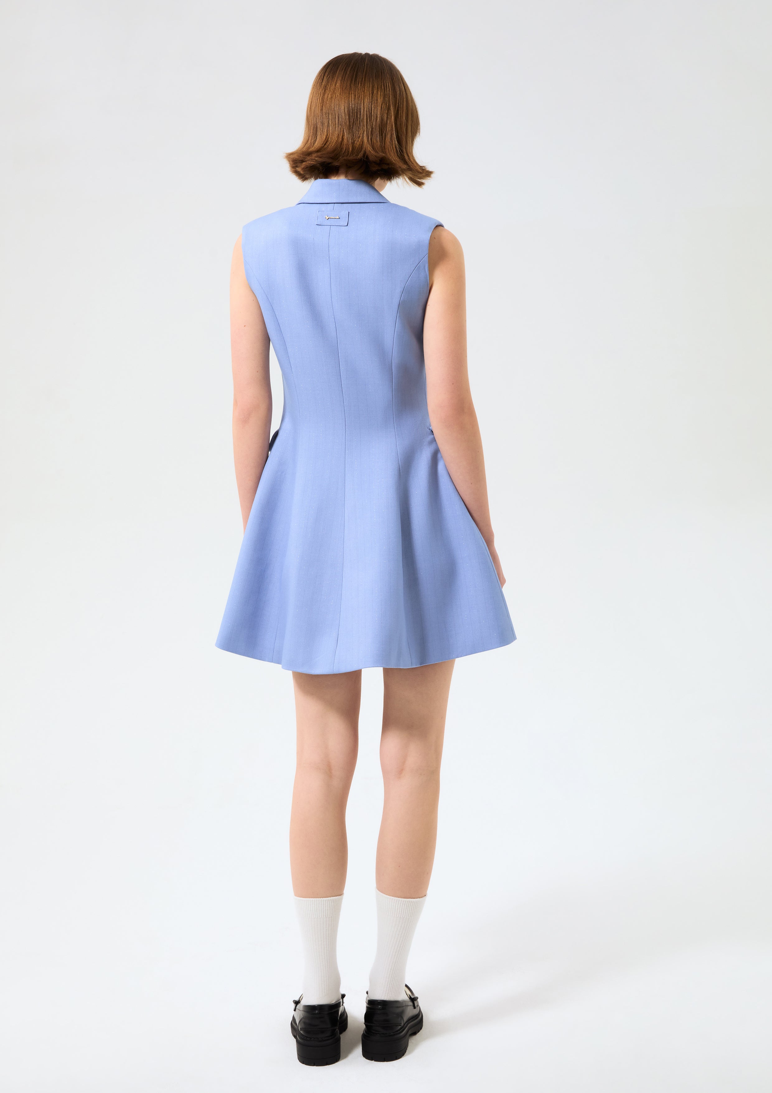 เดรสสั้นแขนกุดกระดุมสองแถว คอลเลกชัน Miracle Voyard