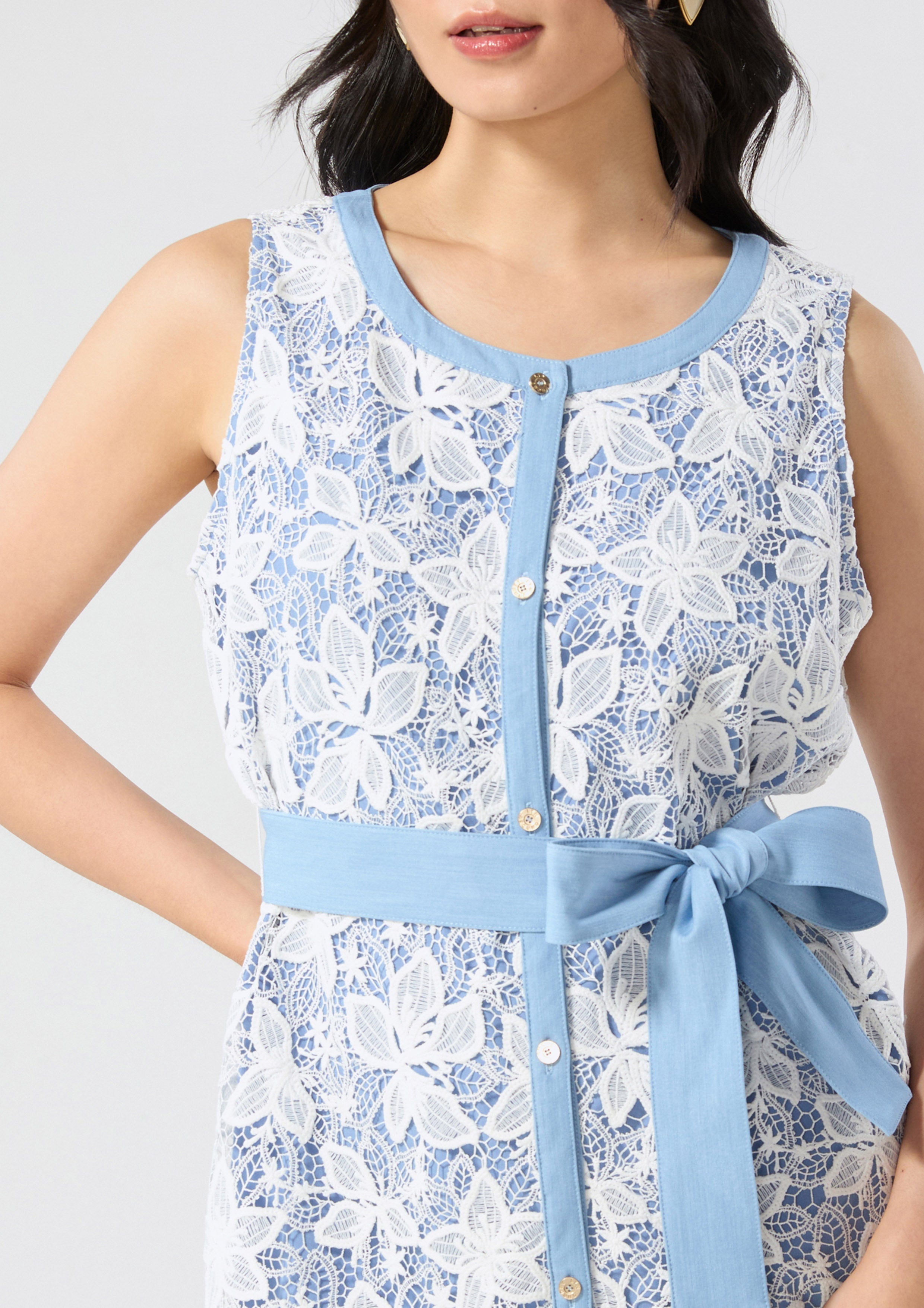 เดรสสั้นผ้าลูกไม้แต่งสายเชือกผูกเอว คอลเลกชัน Cruise to the Full Bloom