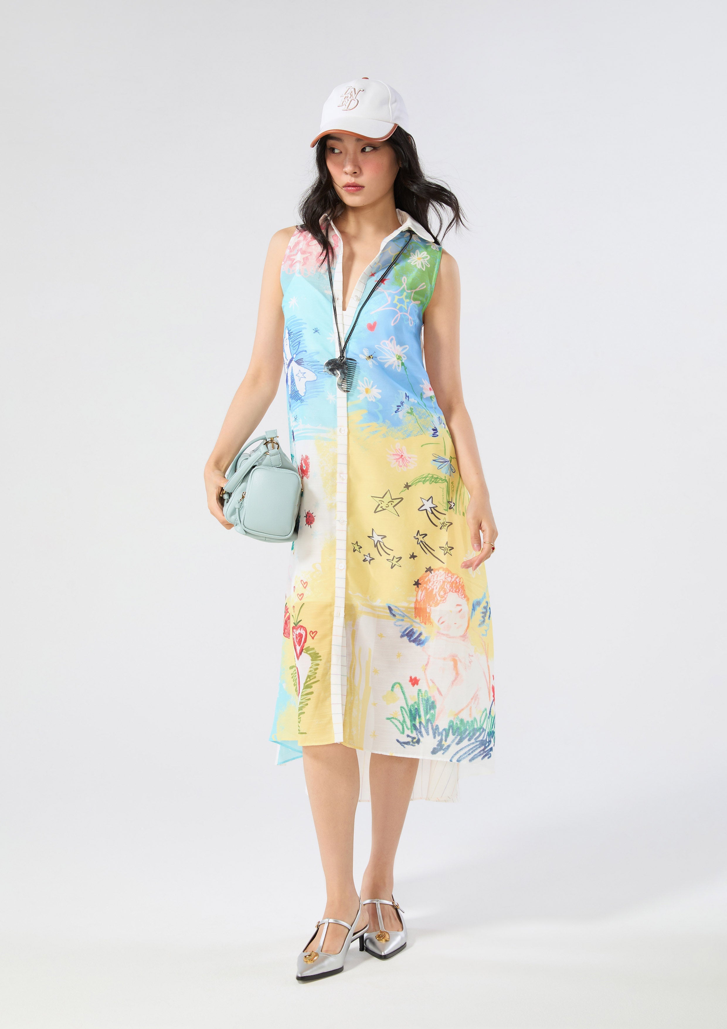 เดรสผ้าเชียร์ติดกระดุมพิมพ์ลาย คอลเลกชัน Cruise to the Full Bloom