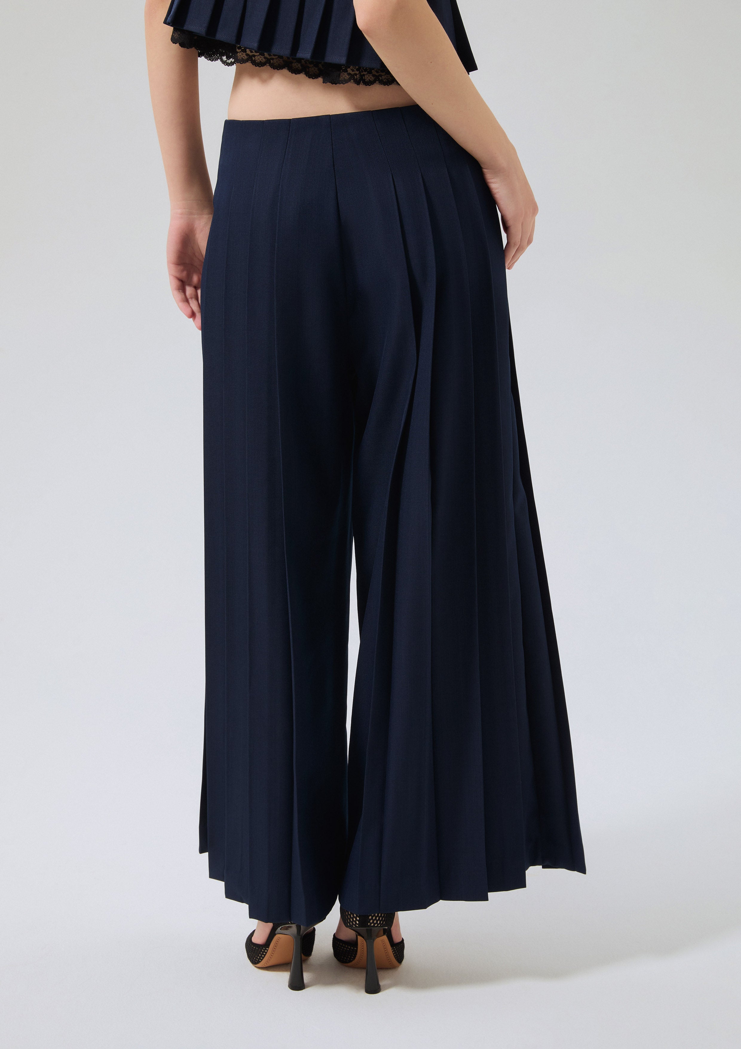 กางเกงขายาวจับจีบ คอลเลคชัน Bloom Affair