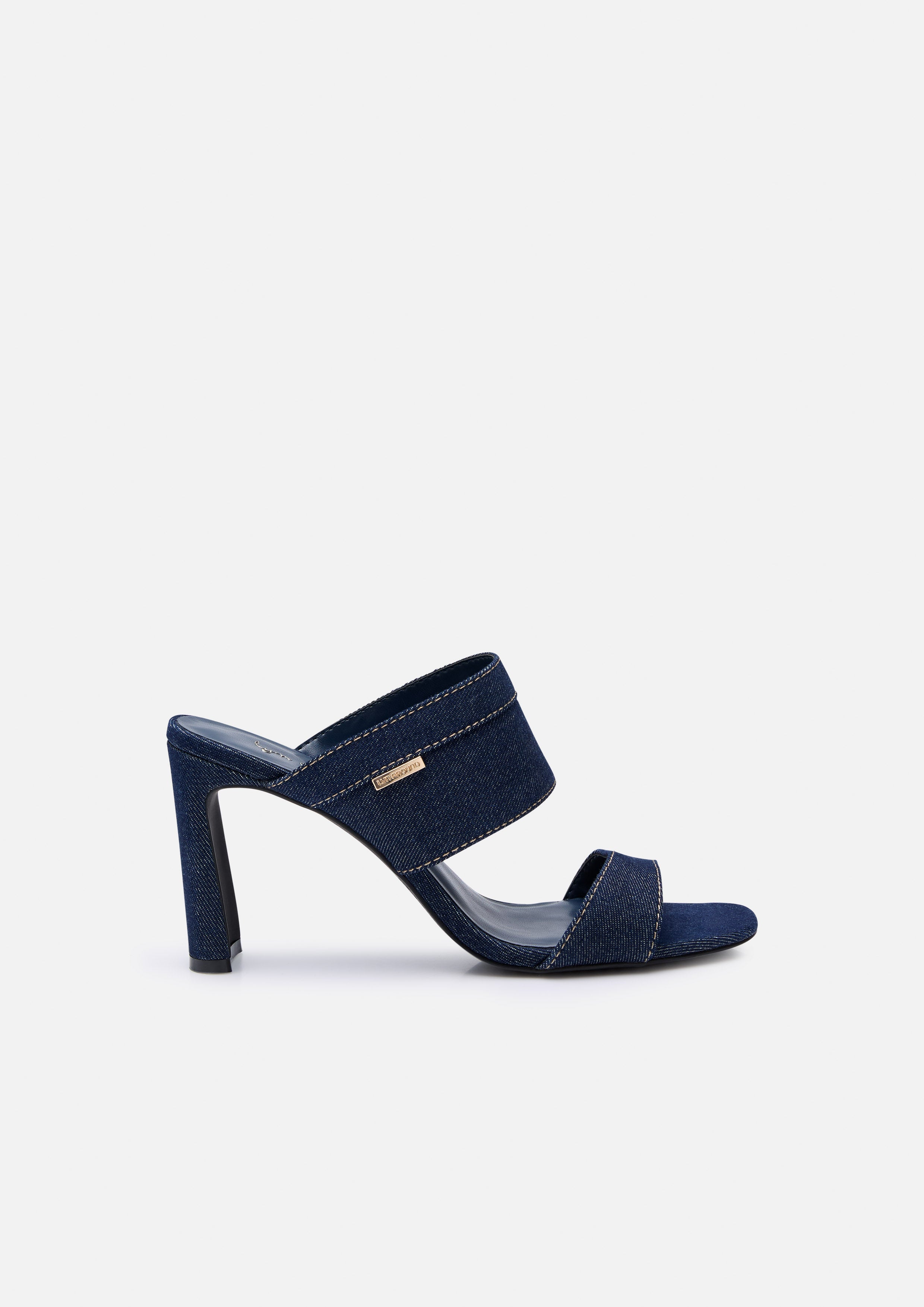 รองเท้าส้นสูงแบบสวม Artik